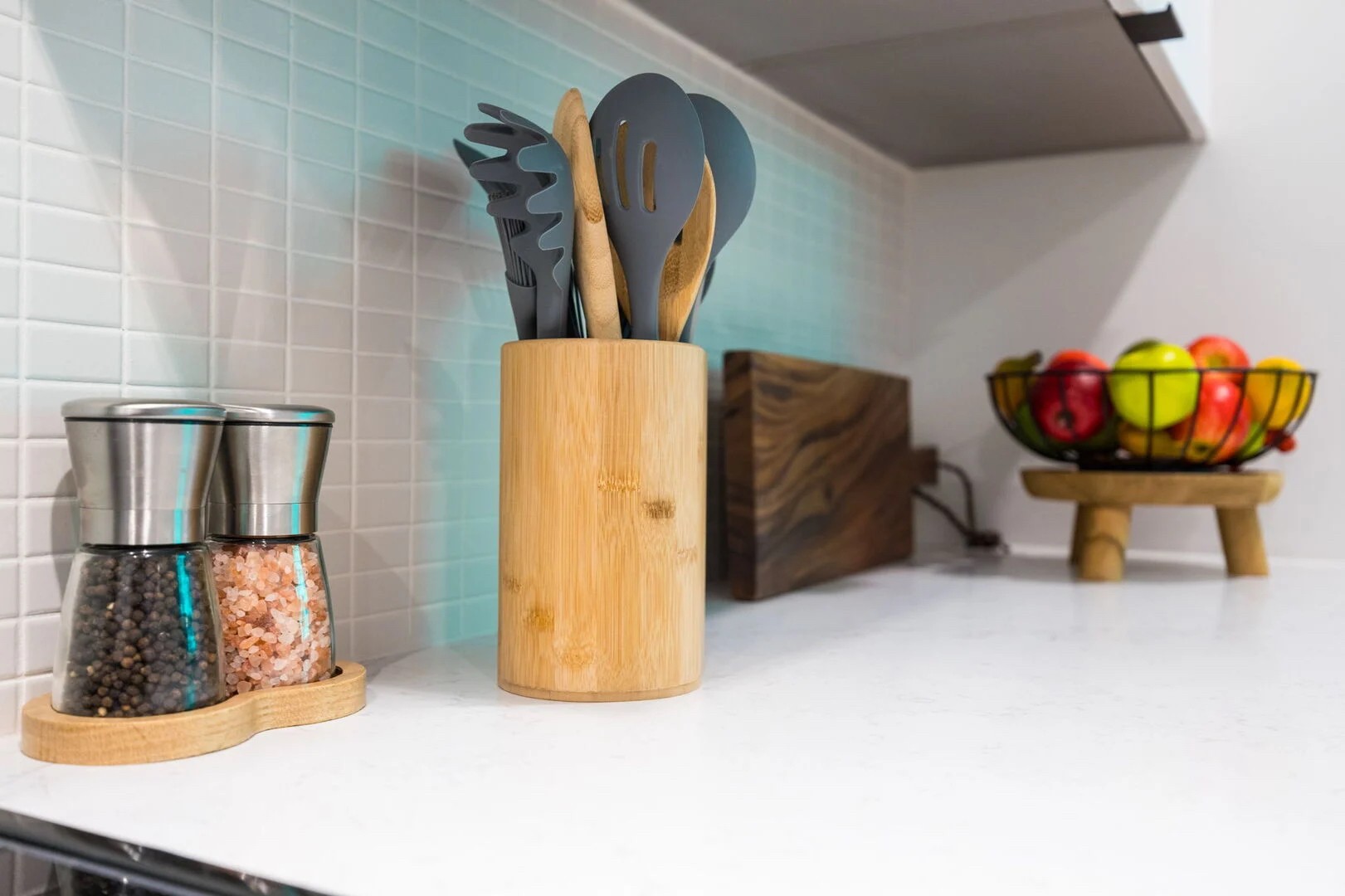 635 7th Ave, S Property Photo 24