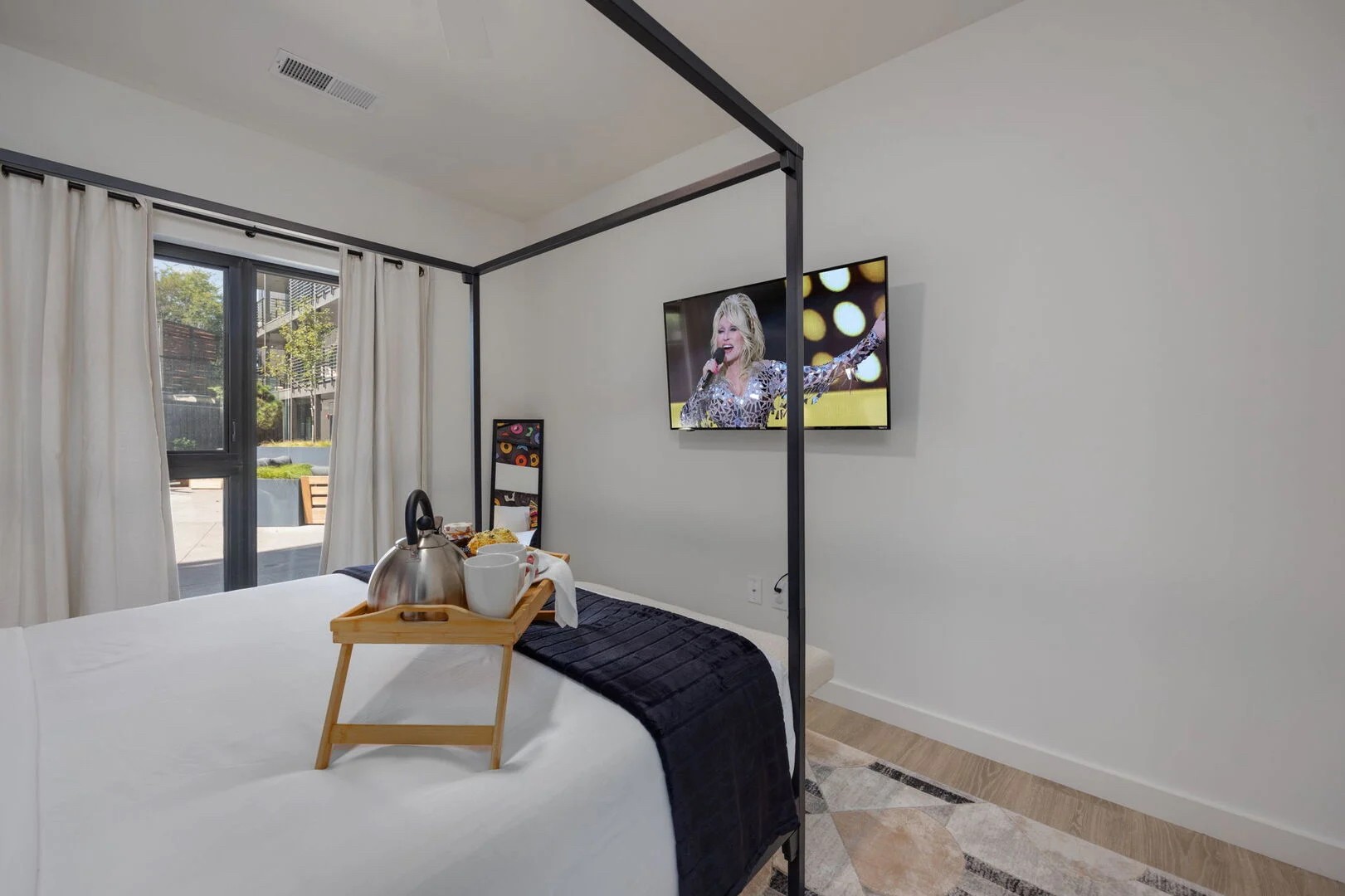 635 7th Ave, S Property Photo 28