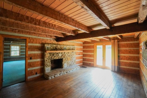 2314 Luster Rd Property Photo 6