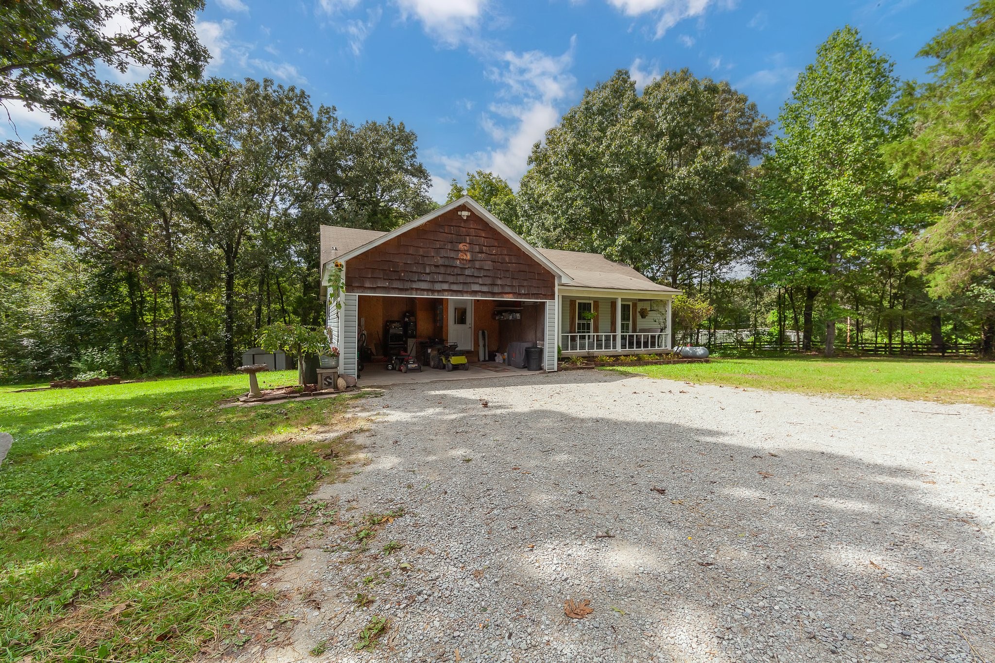 945 Old Lavinia Rd Property Photo 28