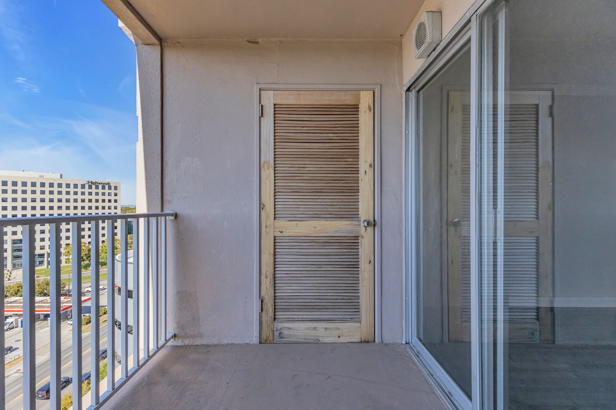 3415 West End Ave Property Photo 15