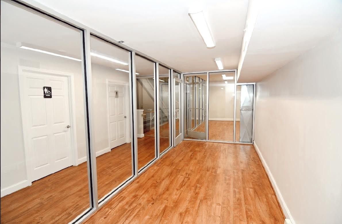10a N Public Sq Suite 102 Property Photo 1