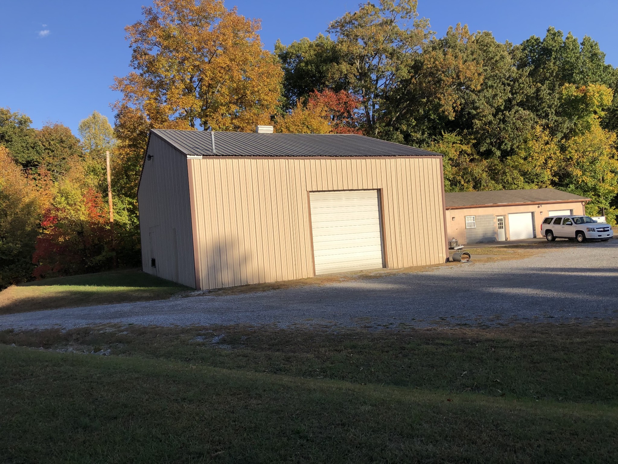 232 Raymond Hirsch Pkwy Property Photo 4