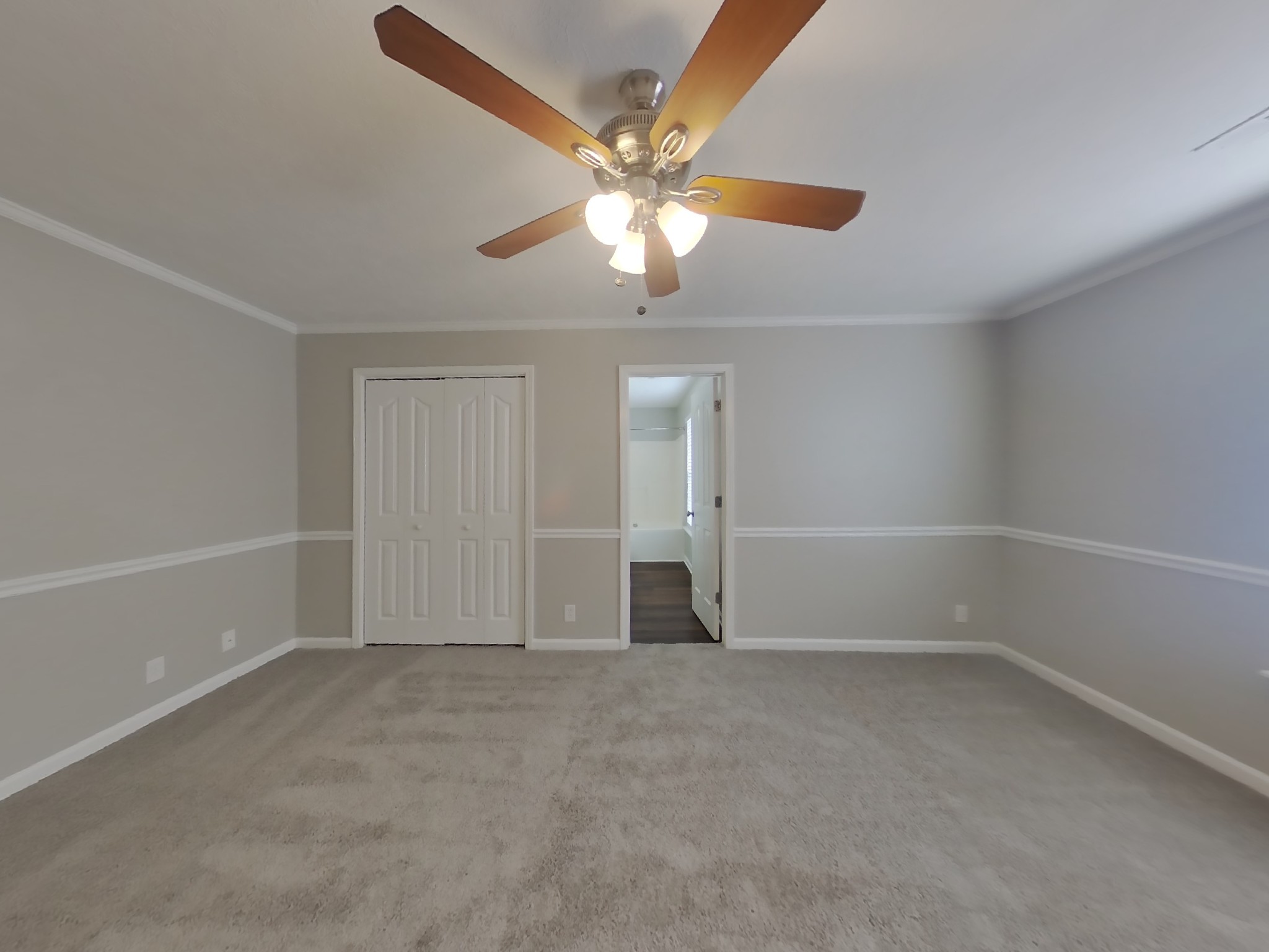1211 Shannon Ln Property Photo 6