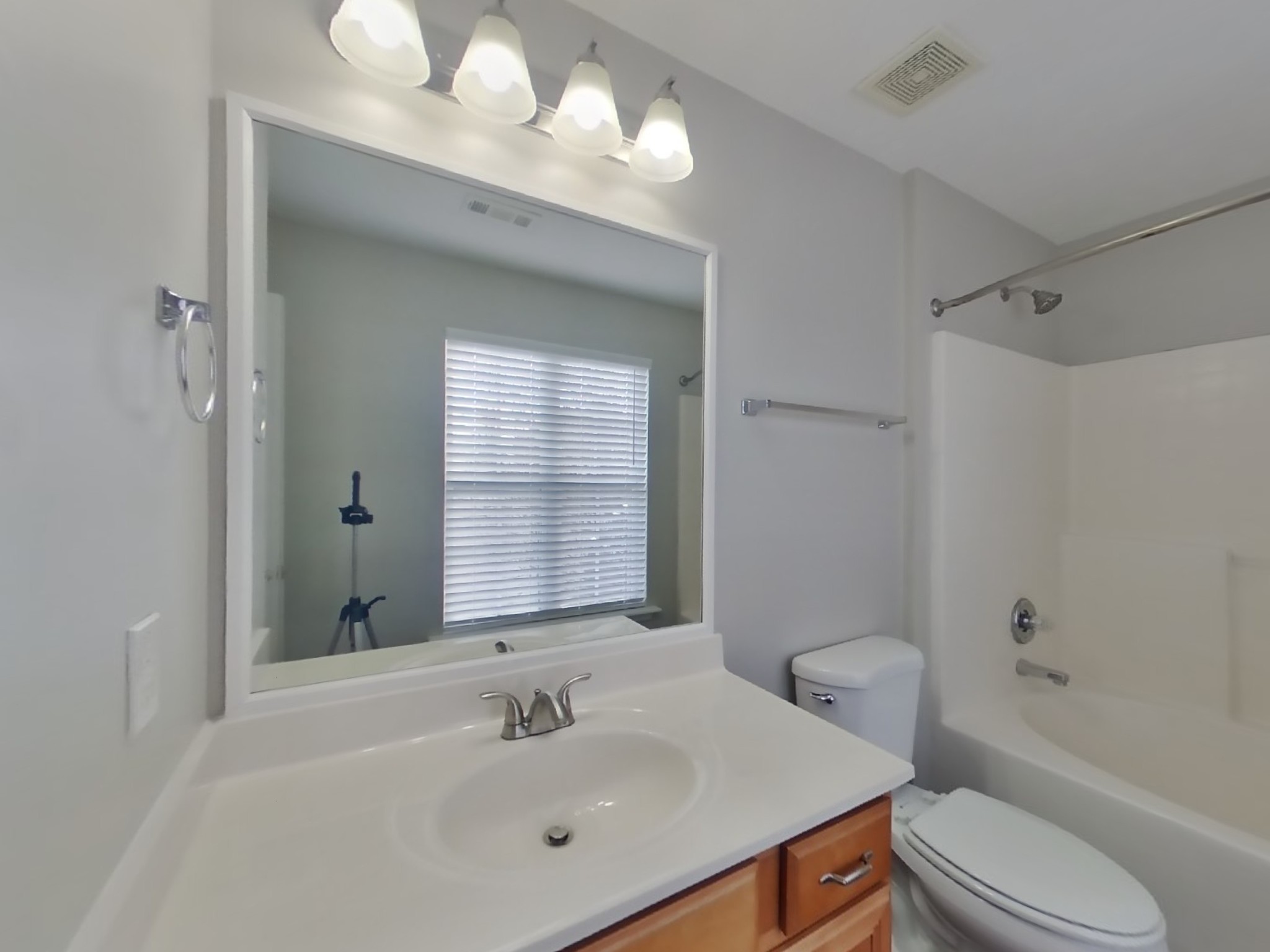 1211 Shannon Ln Property Photo 8