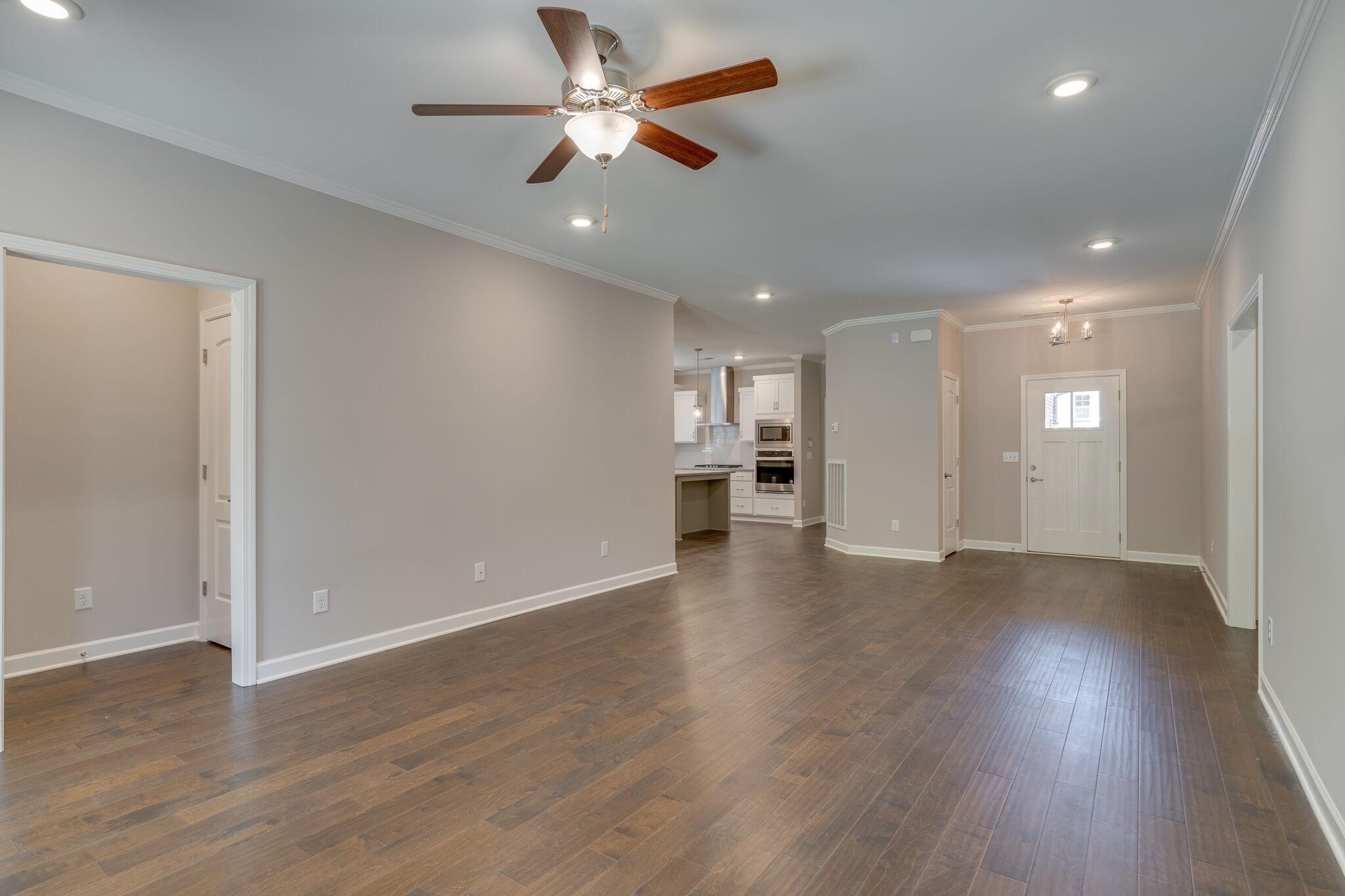 7112 Maddenwood Lane Property Photo 8