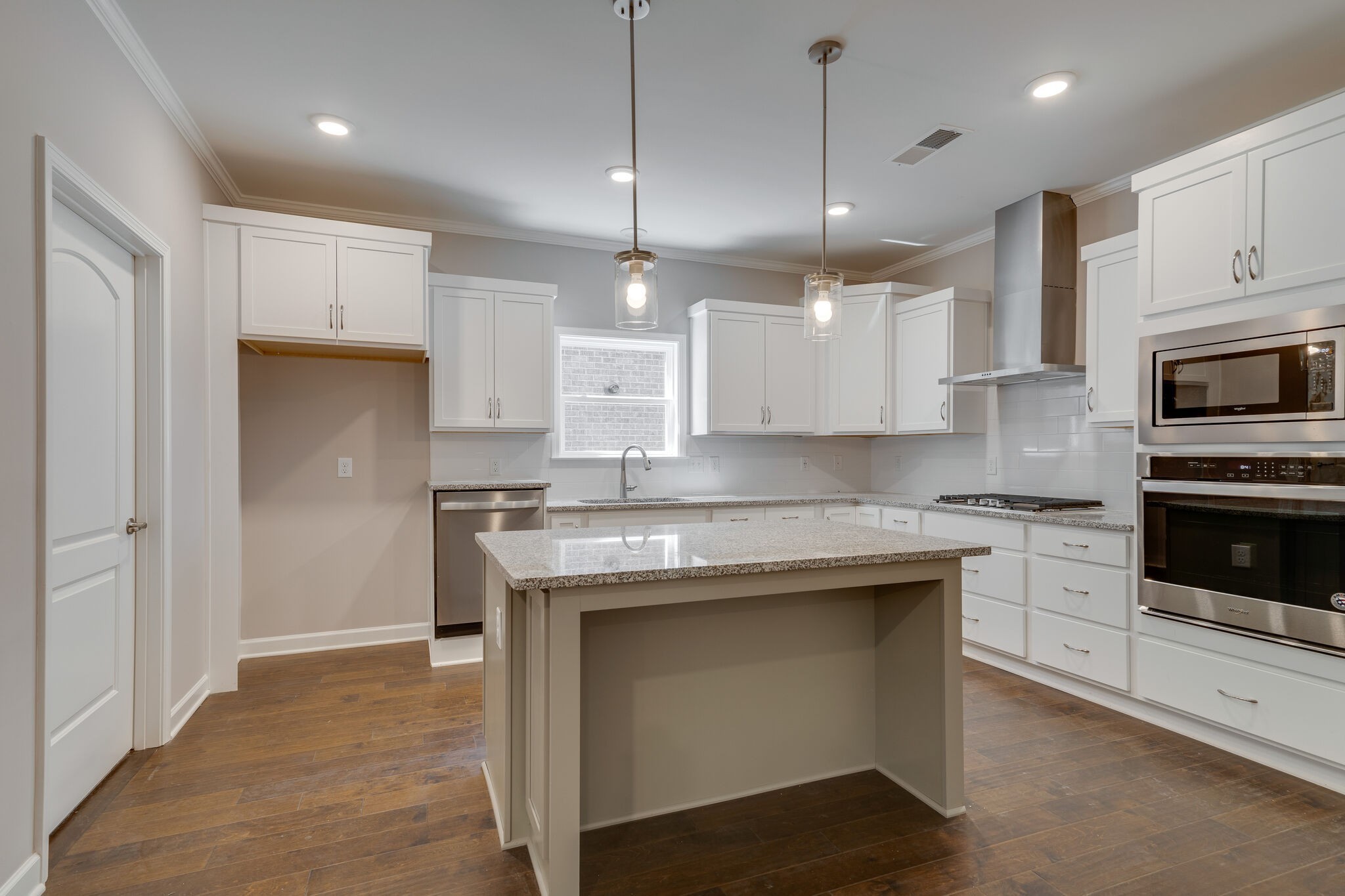 7112 Maddenwood Lane Property Photo 10