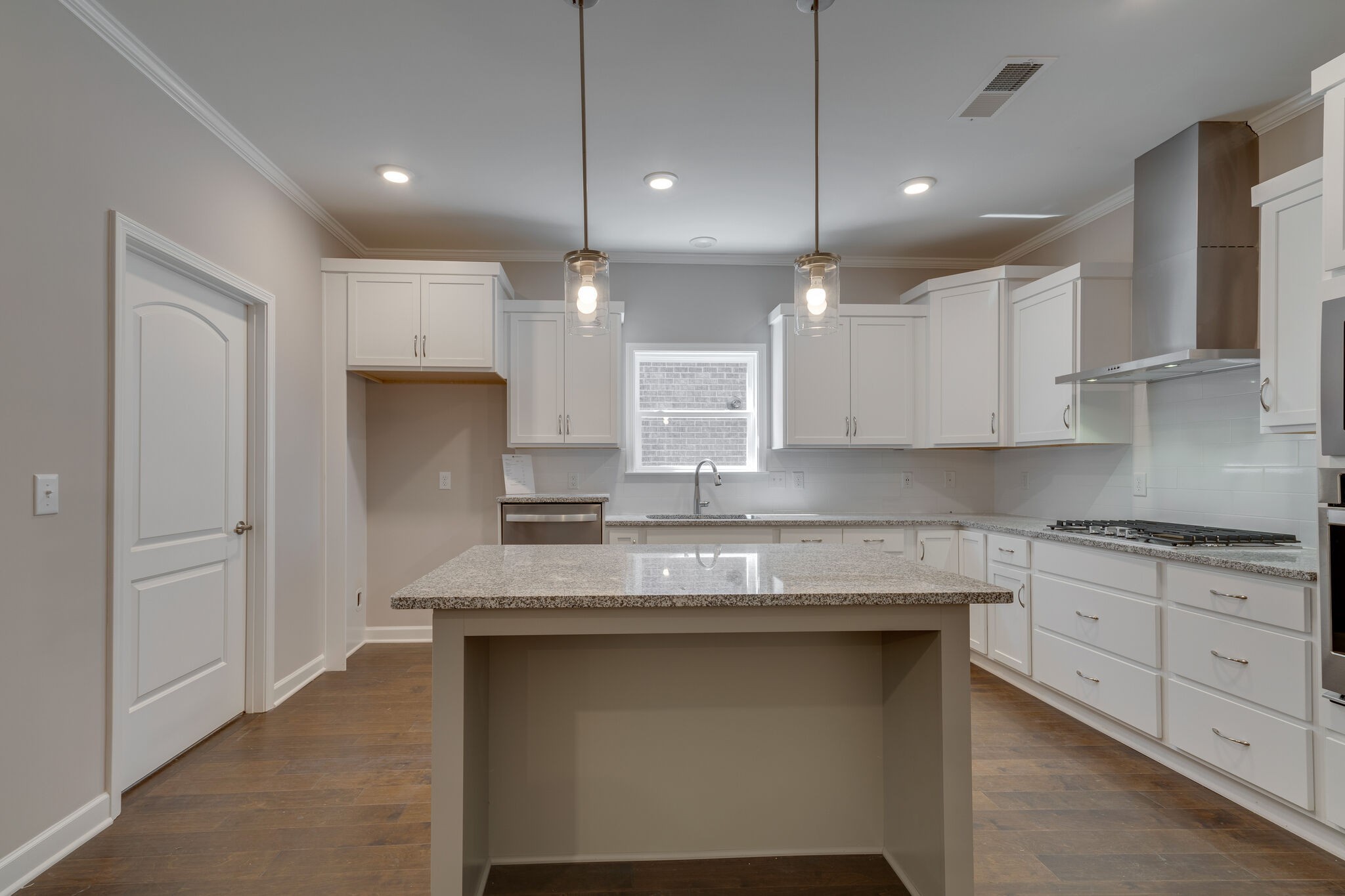 7112 Maddenwood Lane Property Photo 11