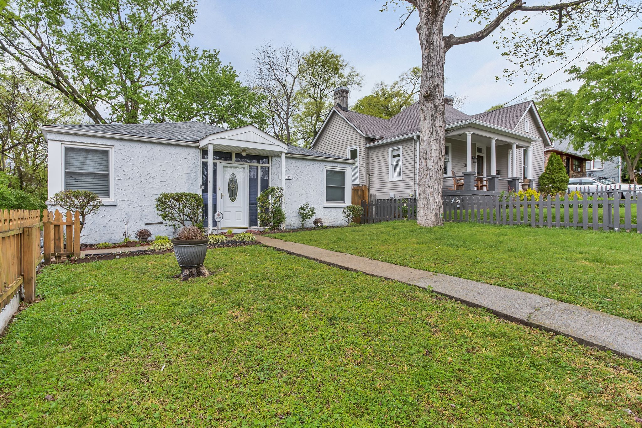 2209 Lindell Ave Property Photo 5