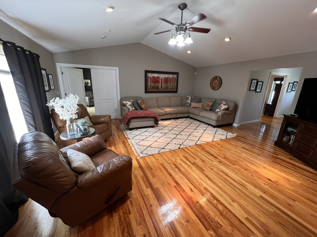 455 Morgan Ridge Rd Property Photo 3