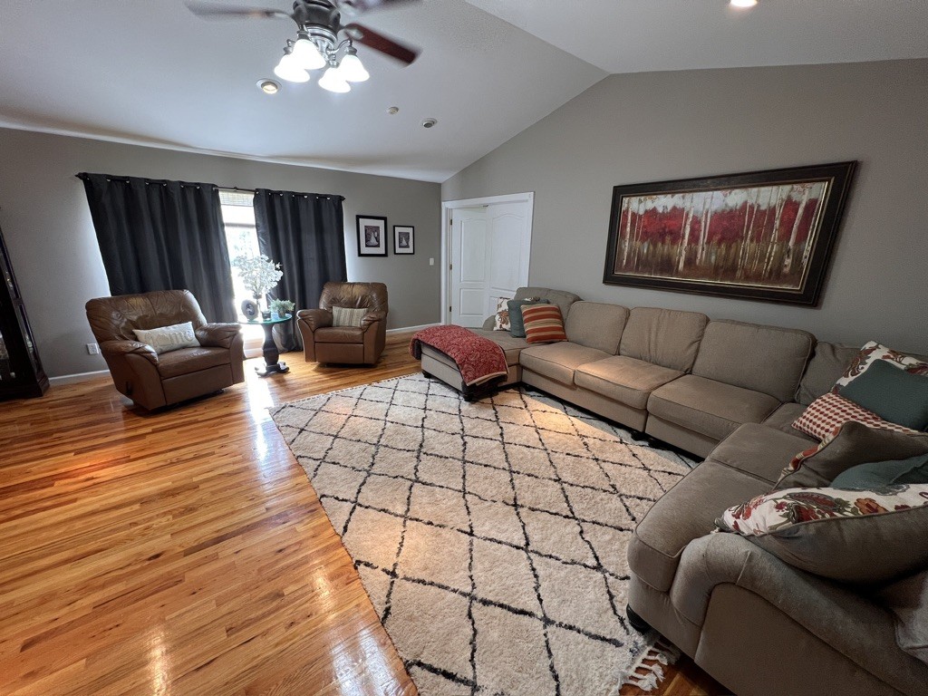 455 Morgan Ridge Rd Property Photo 4