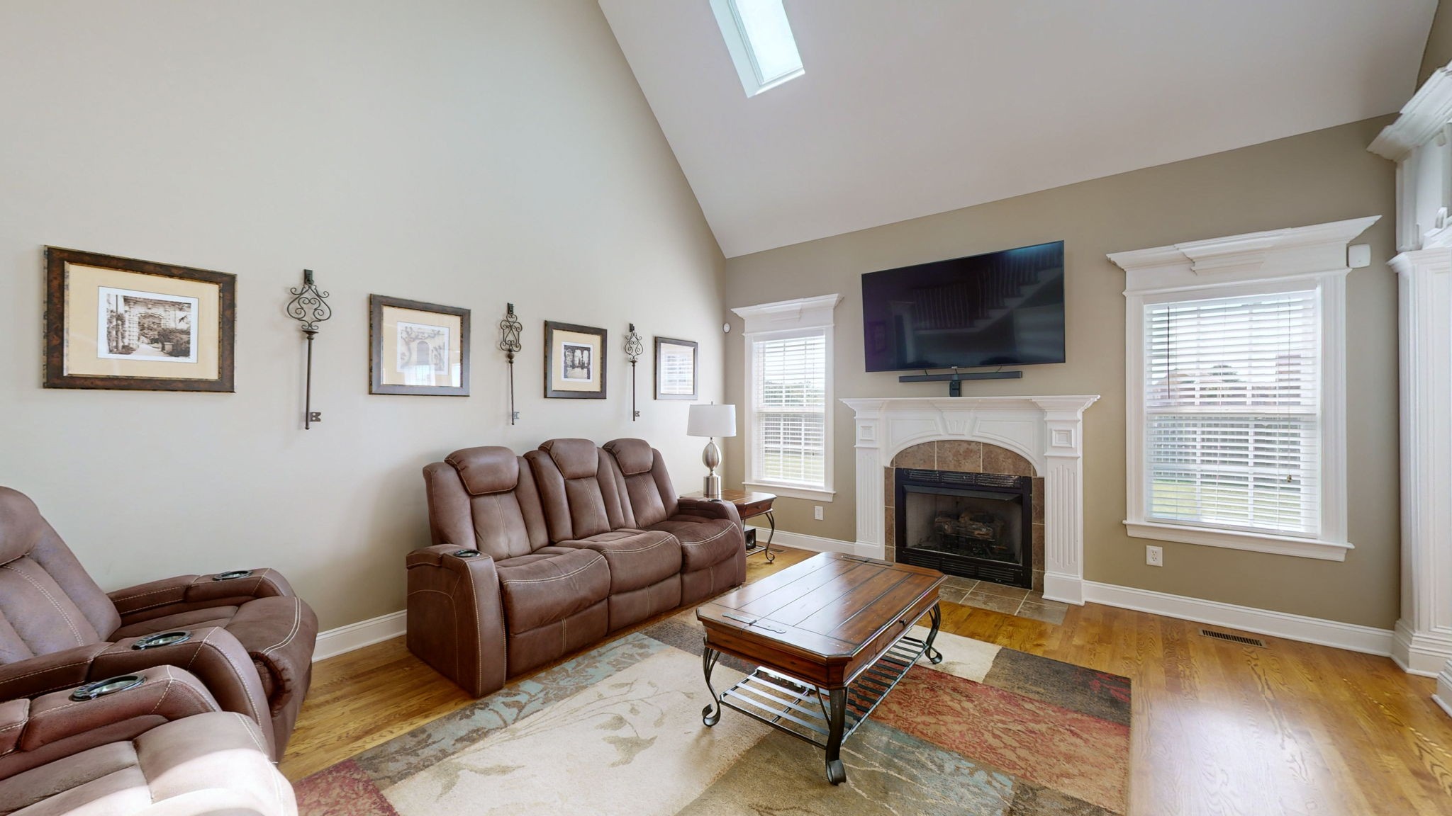 1100 Golden Creek Ct Property Photo 7