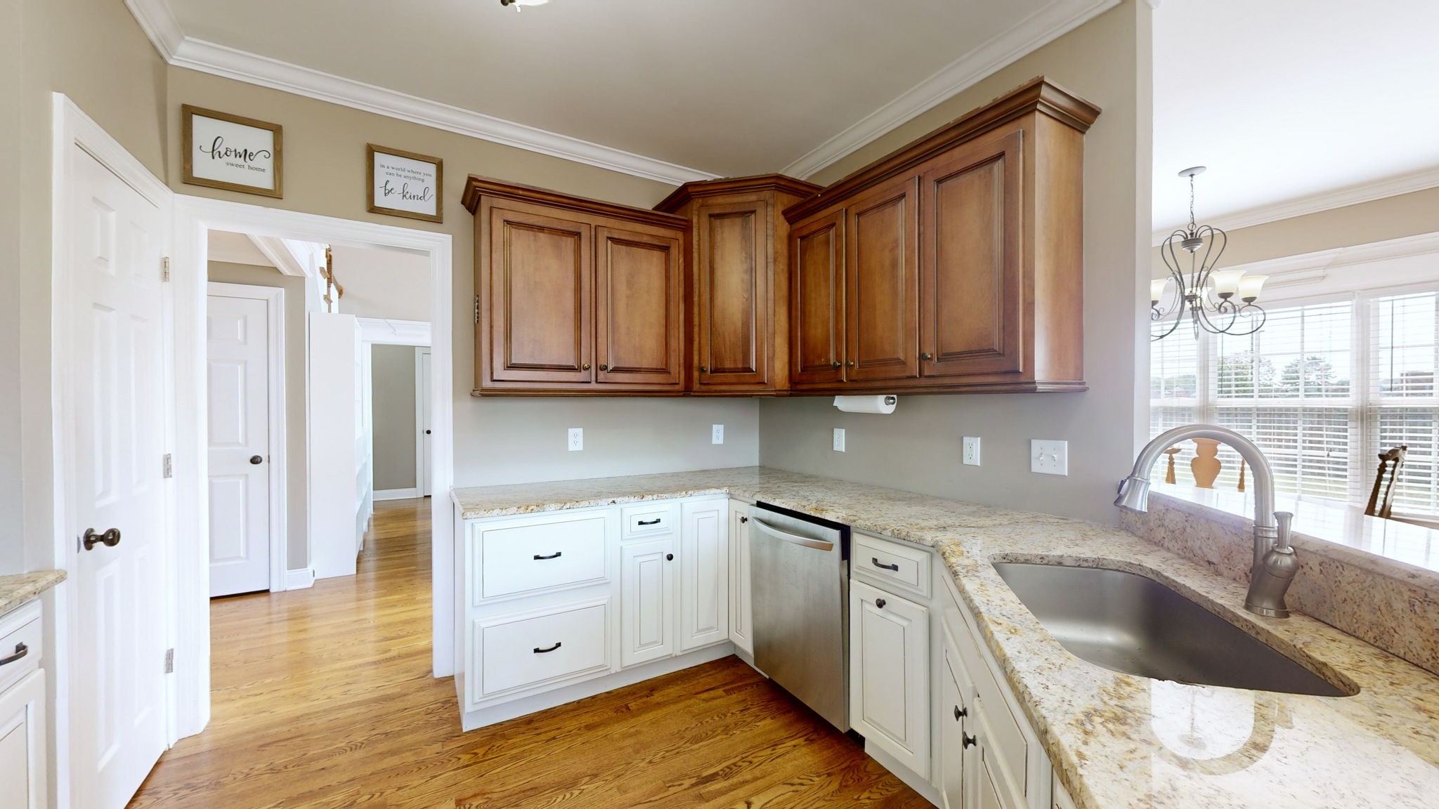 1100 Golden Creek Ct Property Photo 11