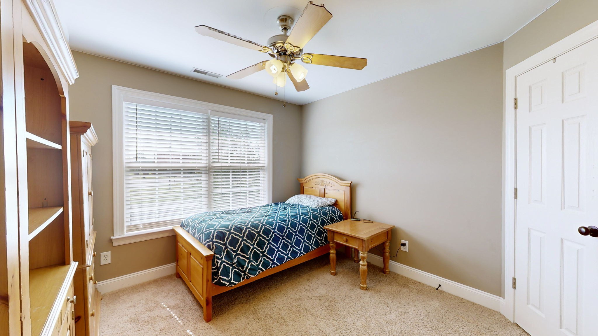 1100 Golden Creek Ct Property Photo 28