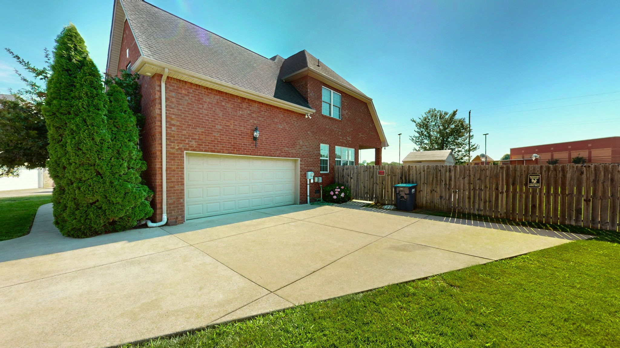 1100 Golden Creek Ct Property Photo 39