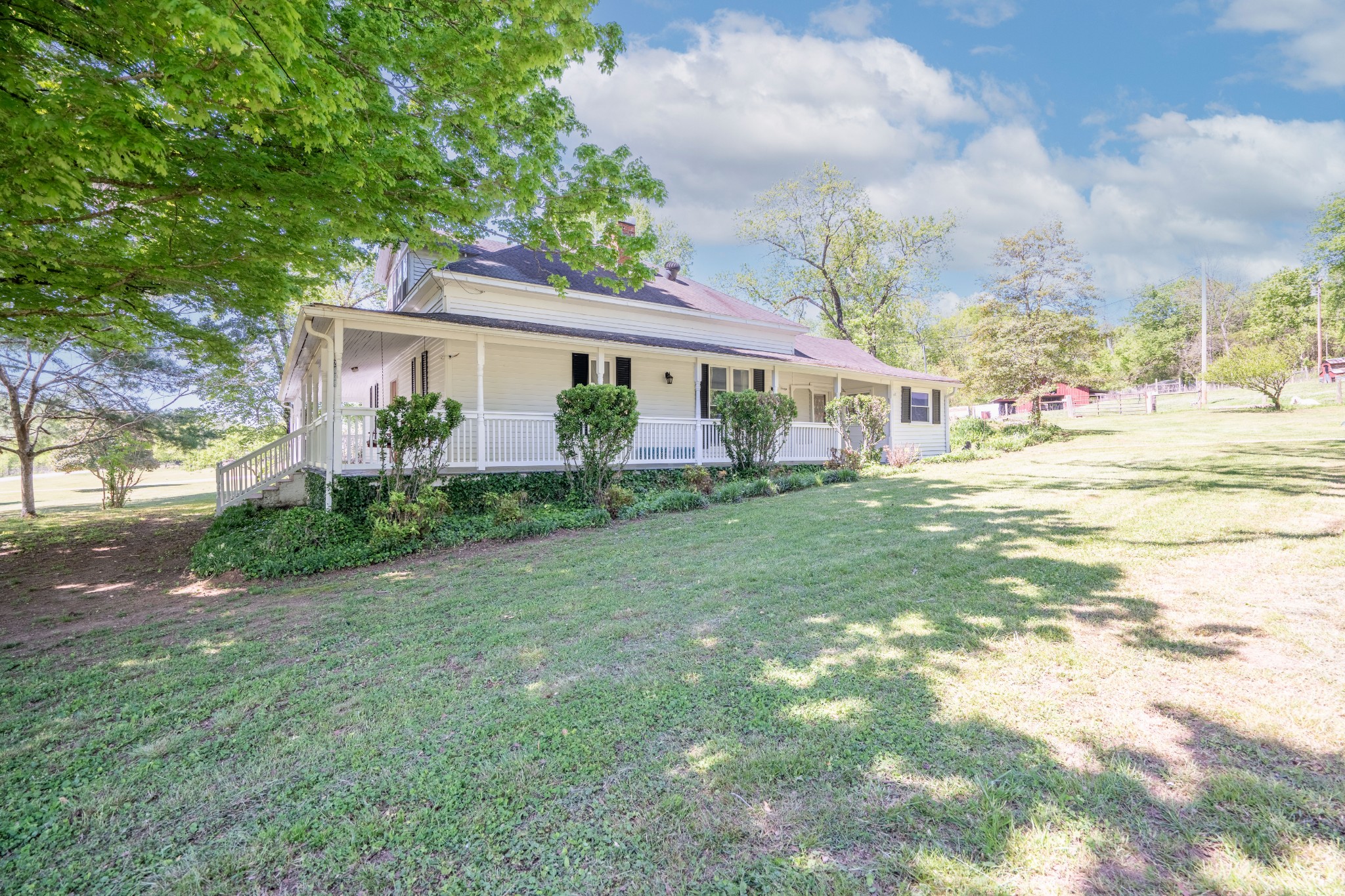 2838 Dodson Gap Rd Property Photo 2