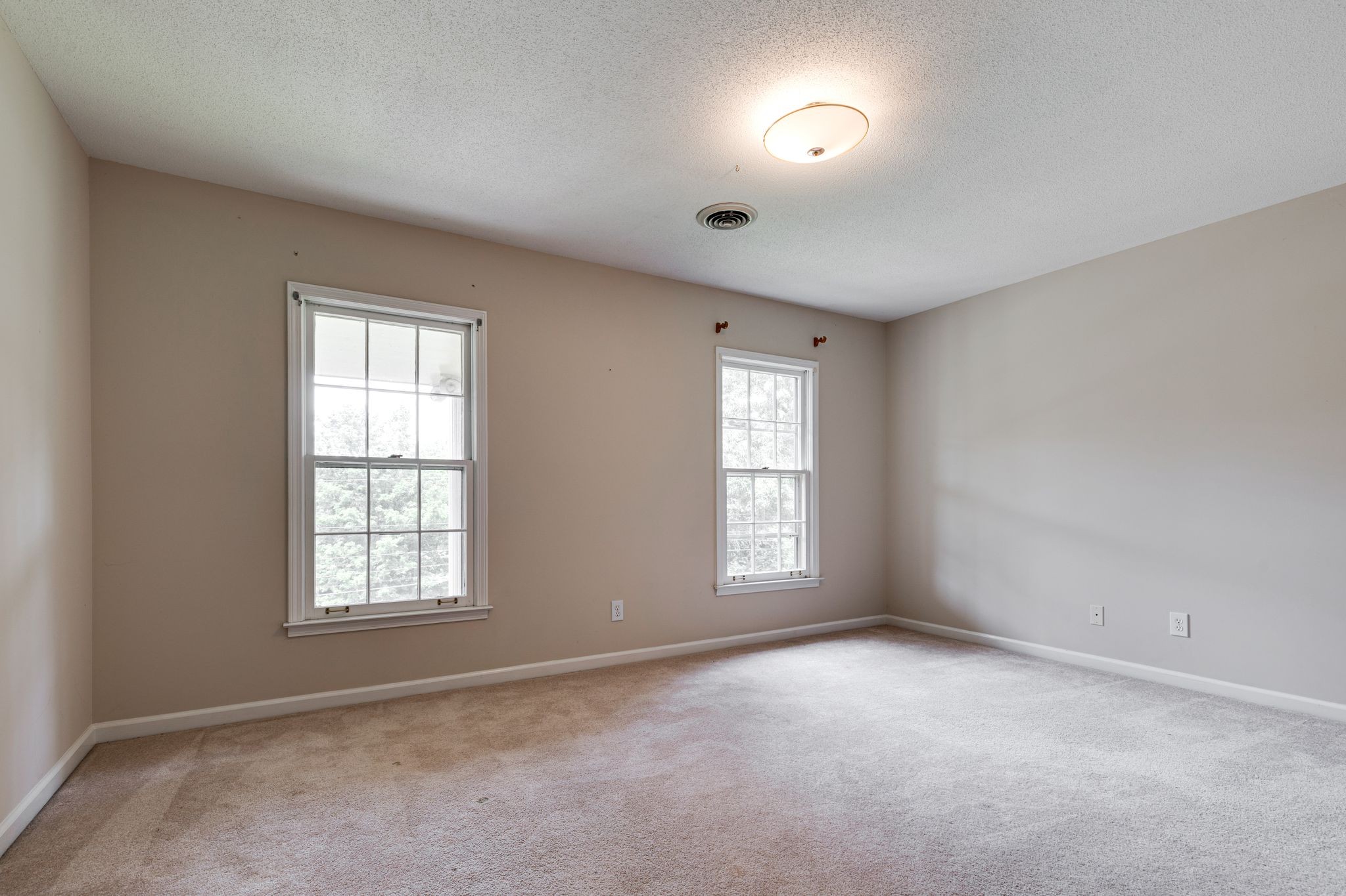 2802 Wakefield Dr Property Photo 25