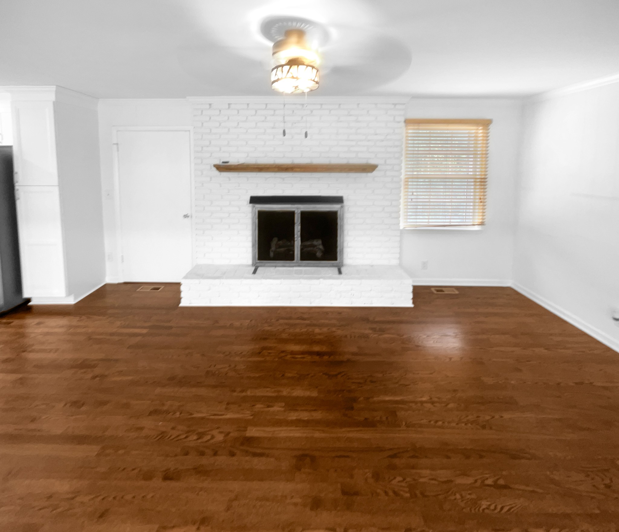 247 Wallace Rd Property Photo 8
