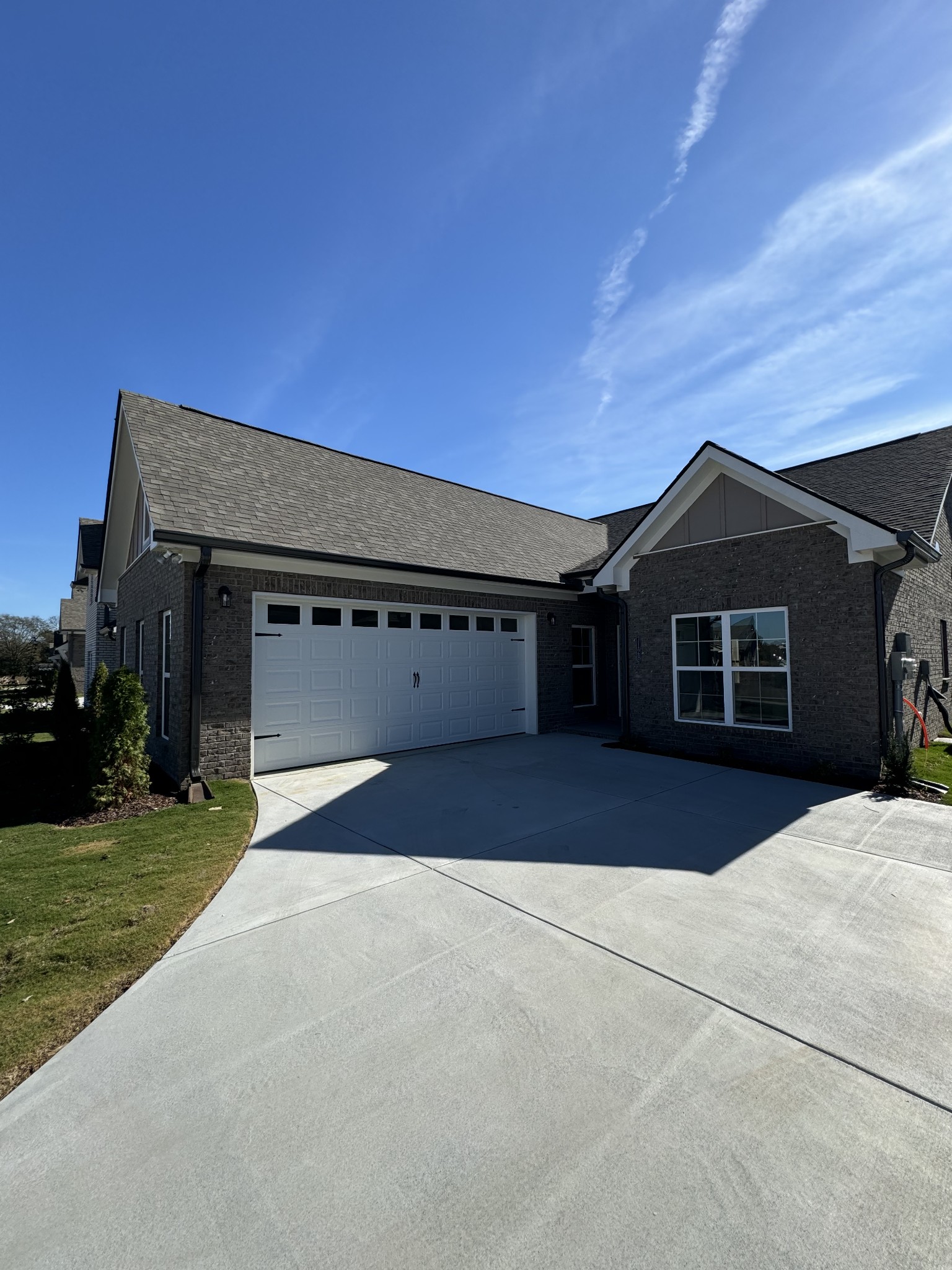 7128 Maddenwood Ln Property Photo 1