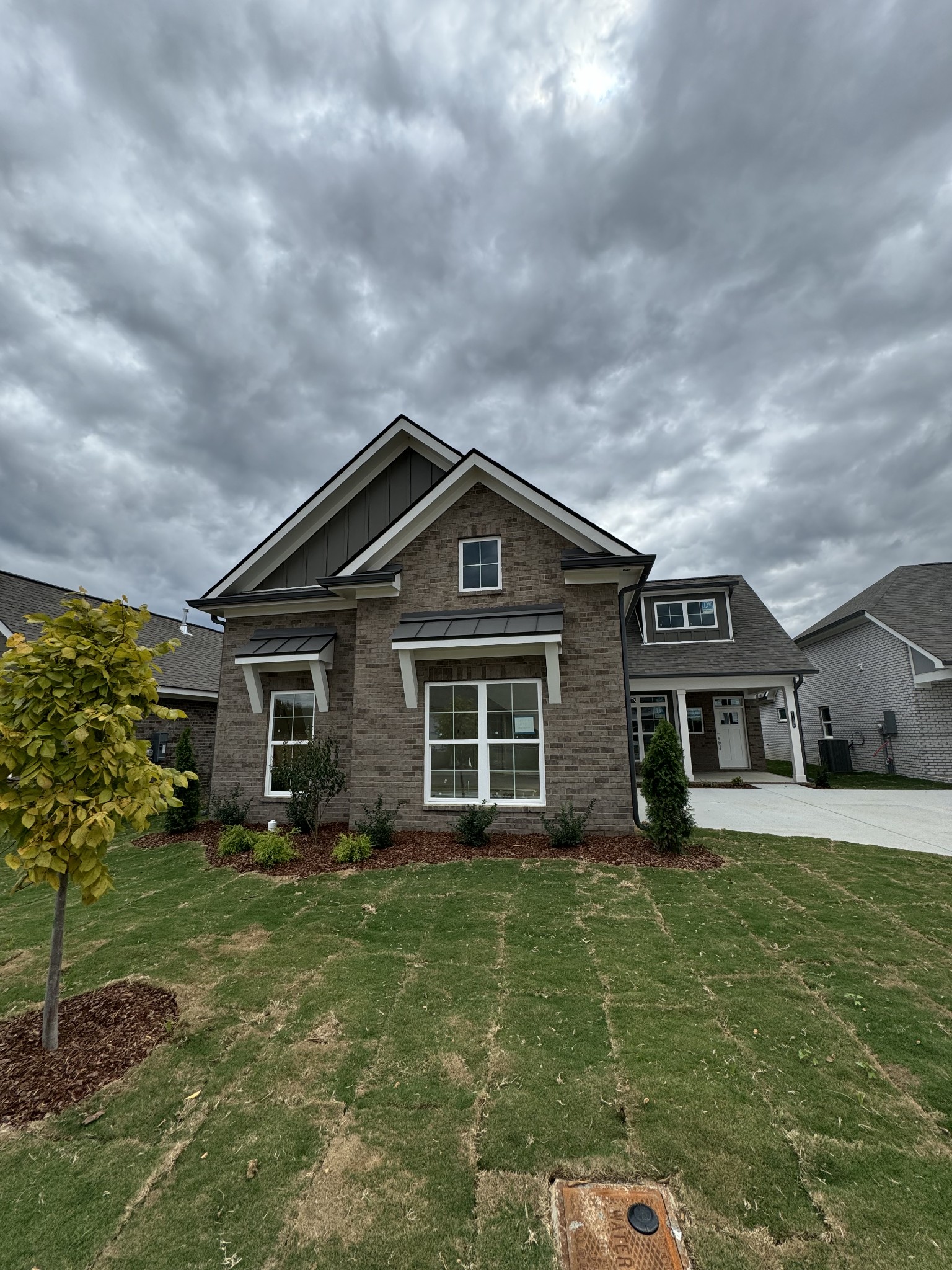 7136 Maddenwood Lane Property Photo 1