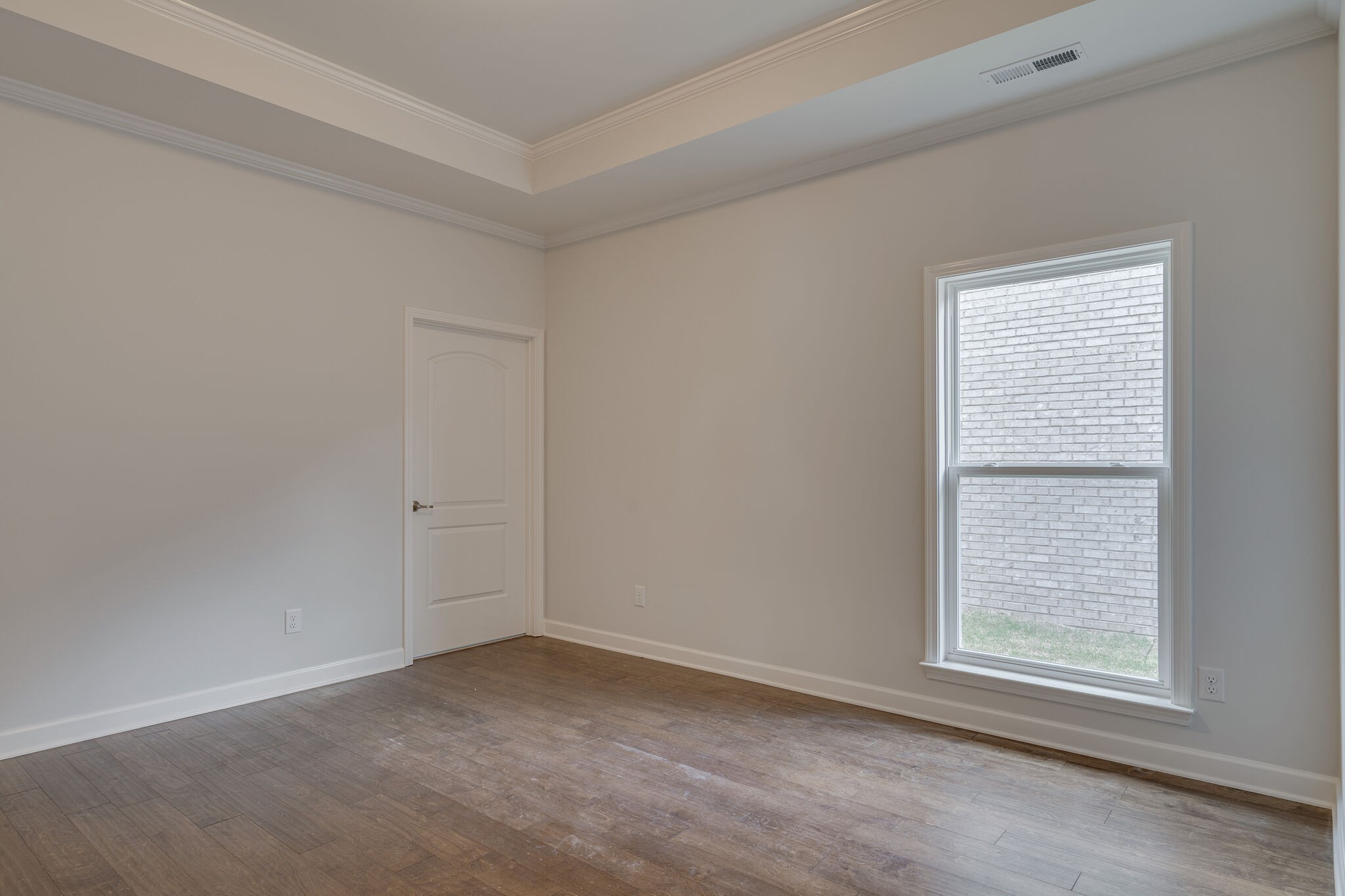 7136 Maddenwood Lane Property Photo 7