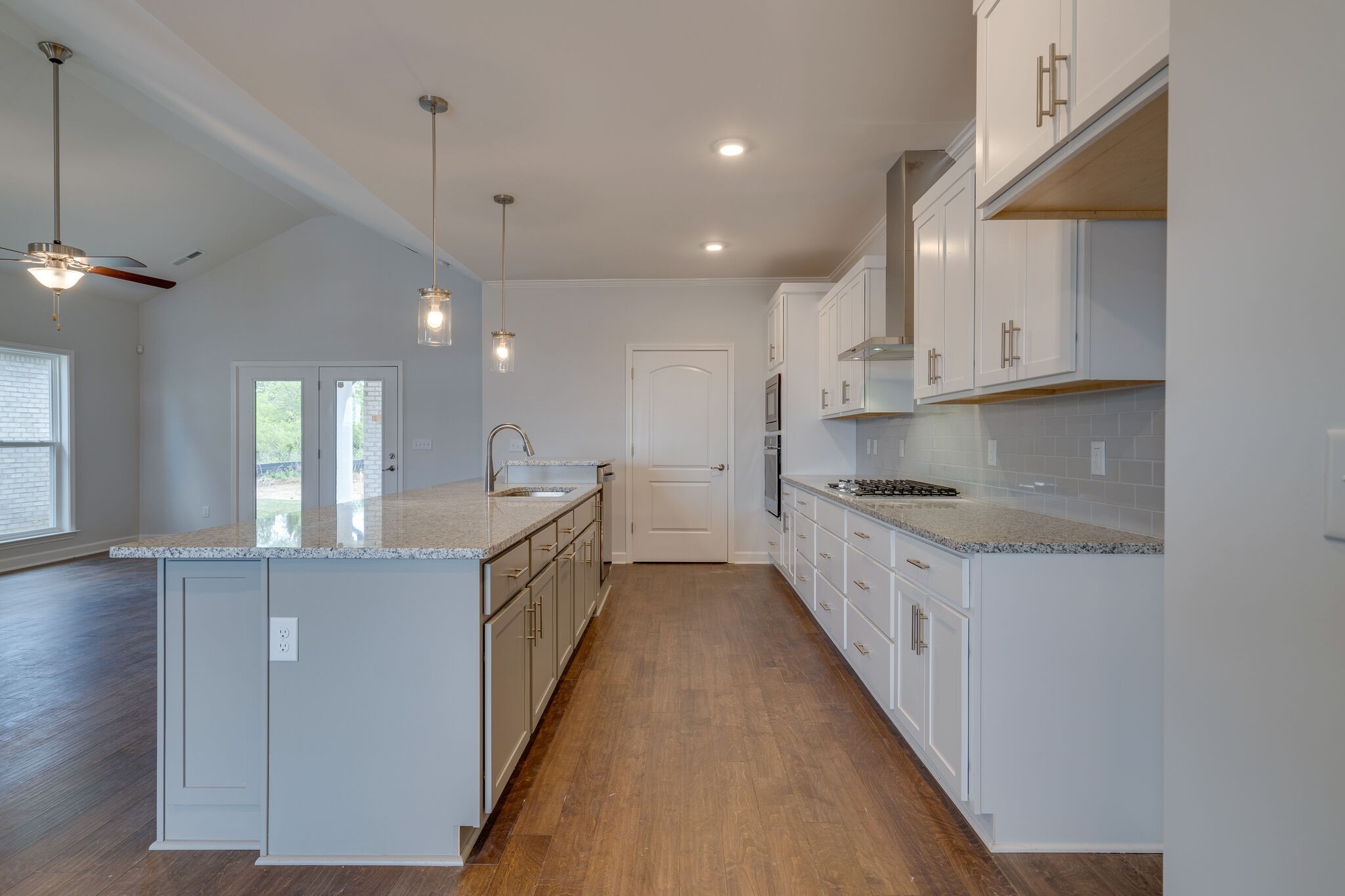 7136 Maddenwood Lane Property Photo 11