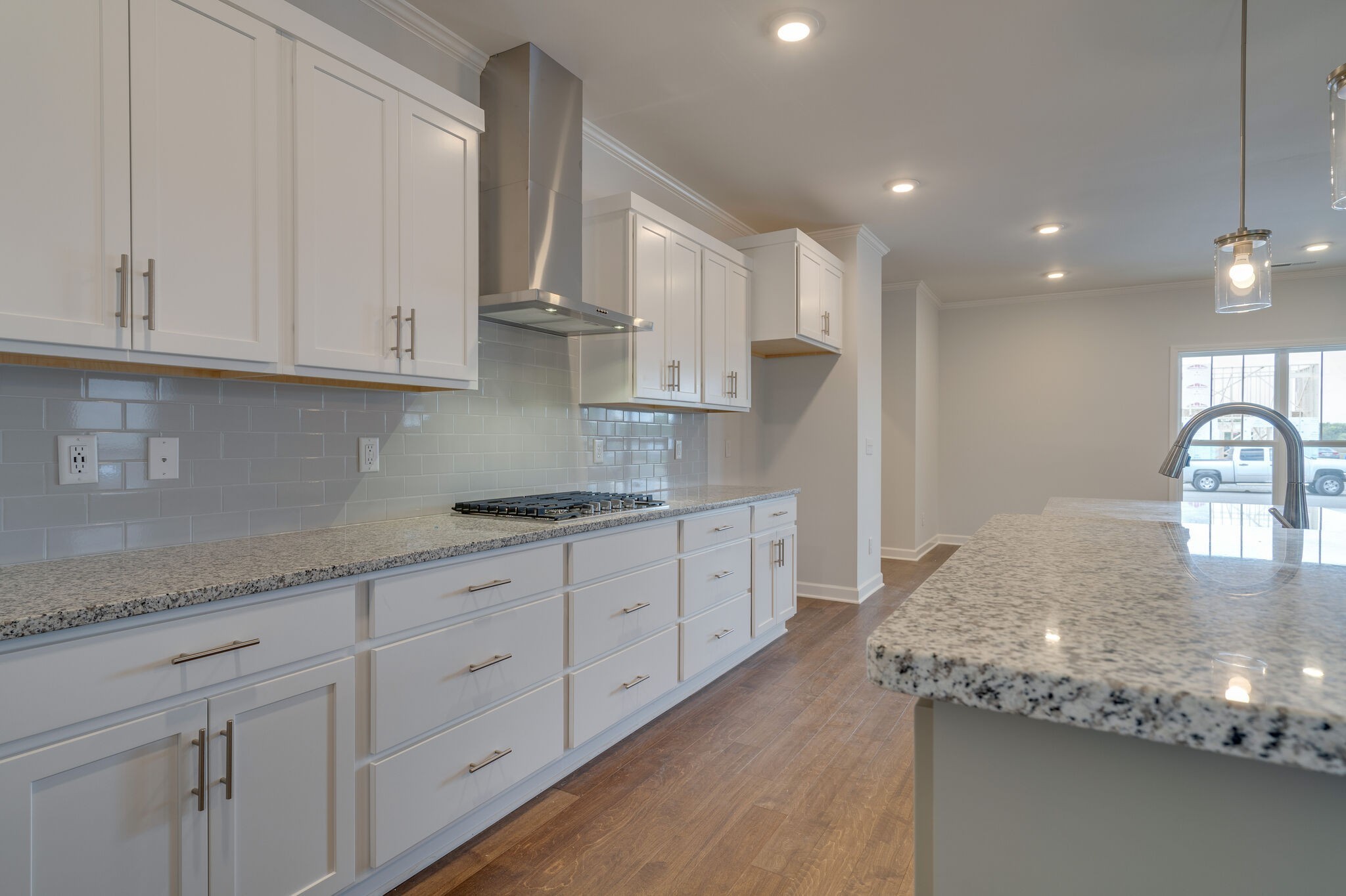 7136 Maddenwood Lane Property Photo 12