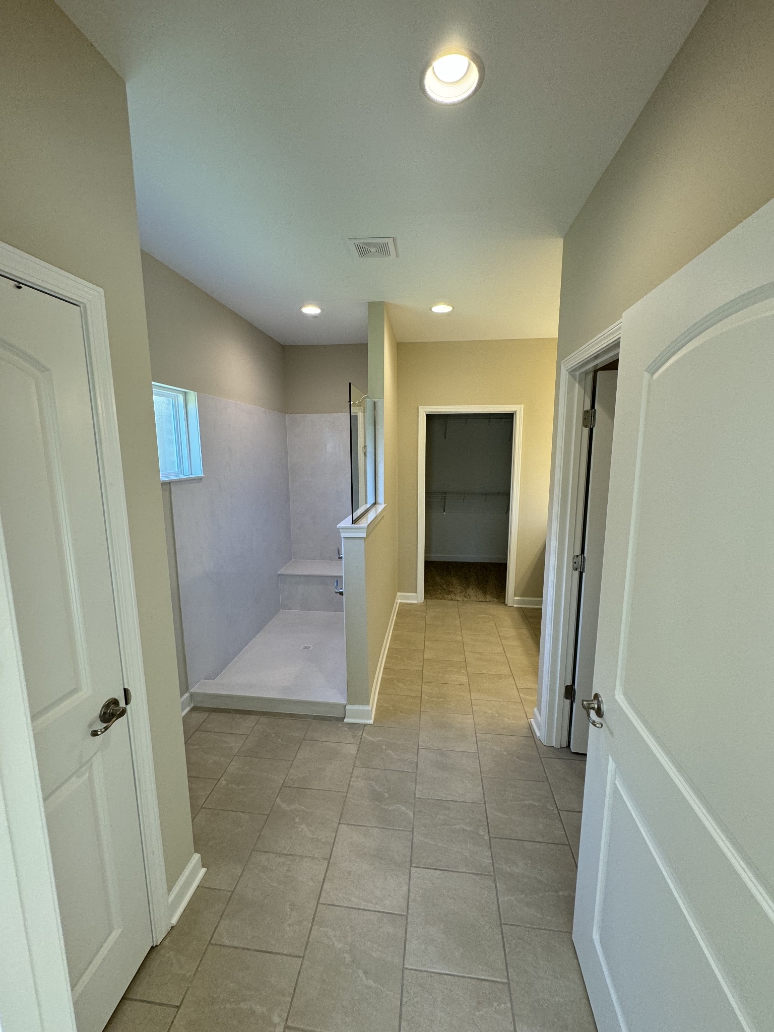 7144 Maddenwood Ln Property Photo 9