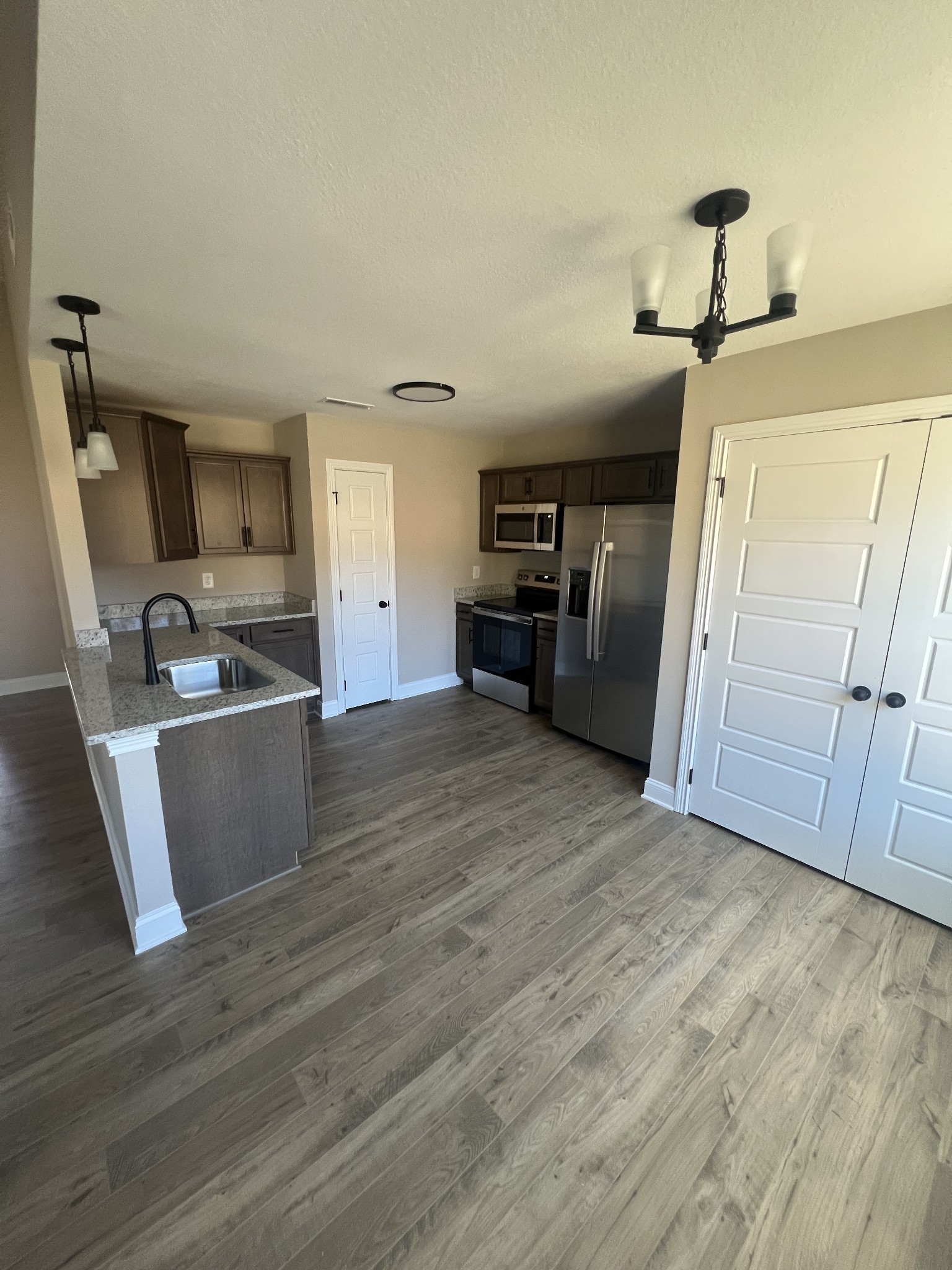 187 Cardinal Creek Property Photo 2