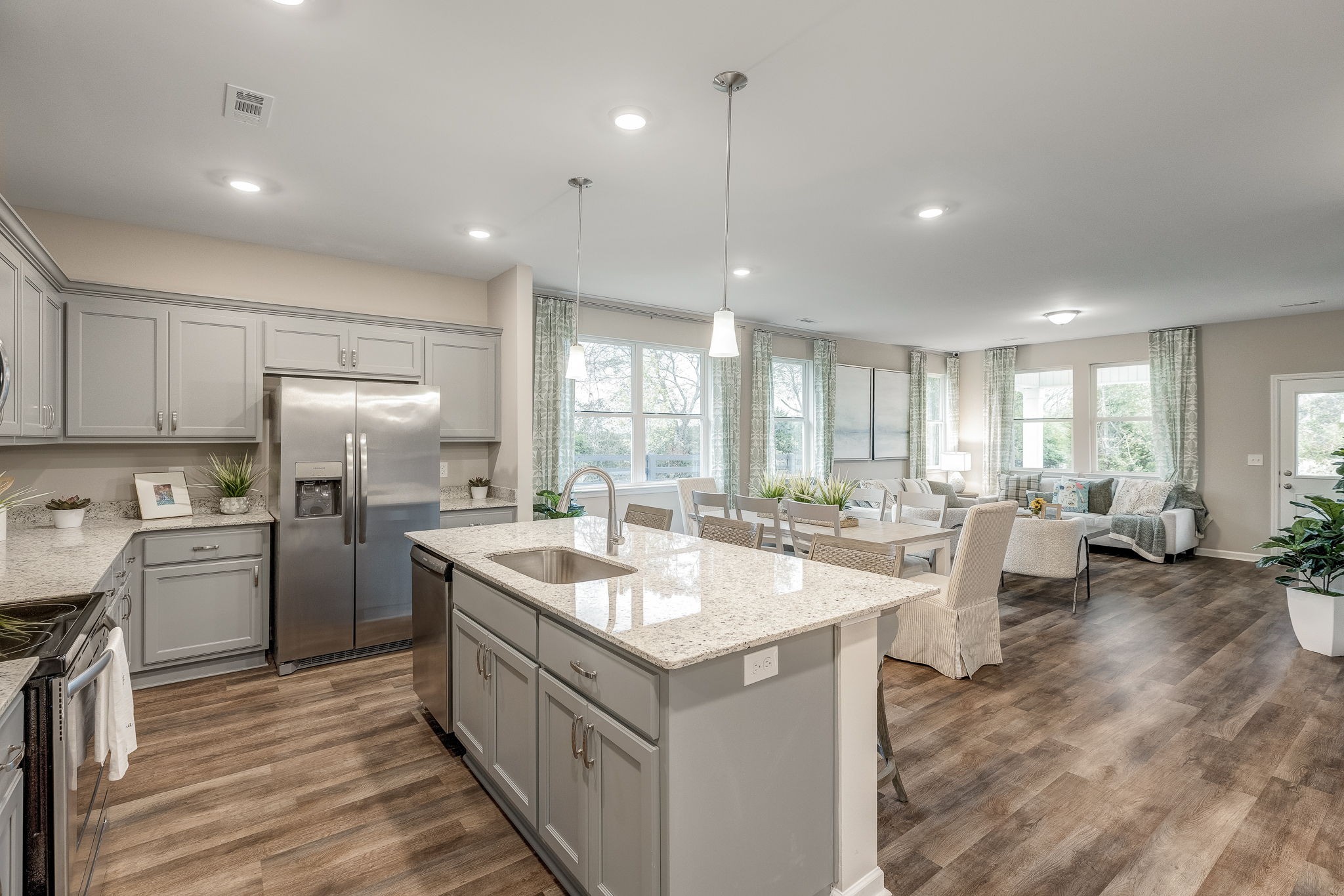 17 Aurora Circle Property Photo 2