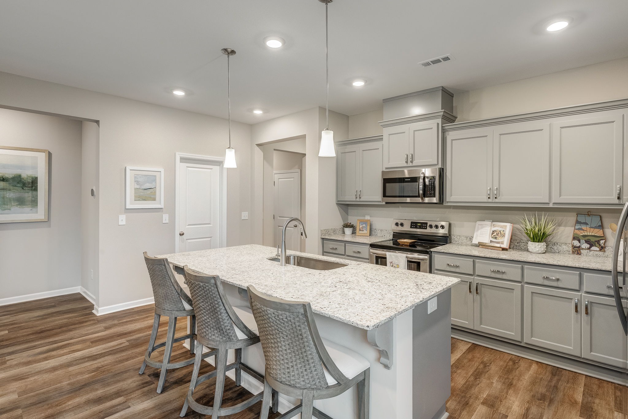 17 Aurora Circle Property Photo 7
