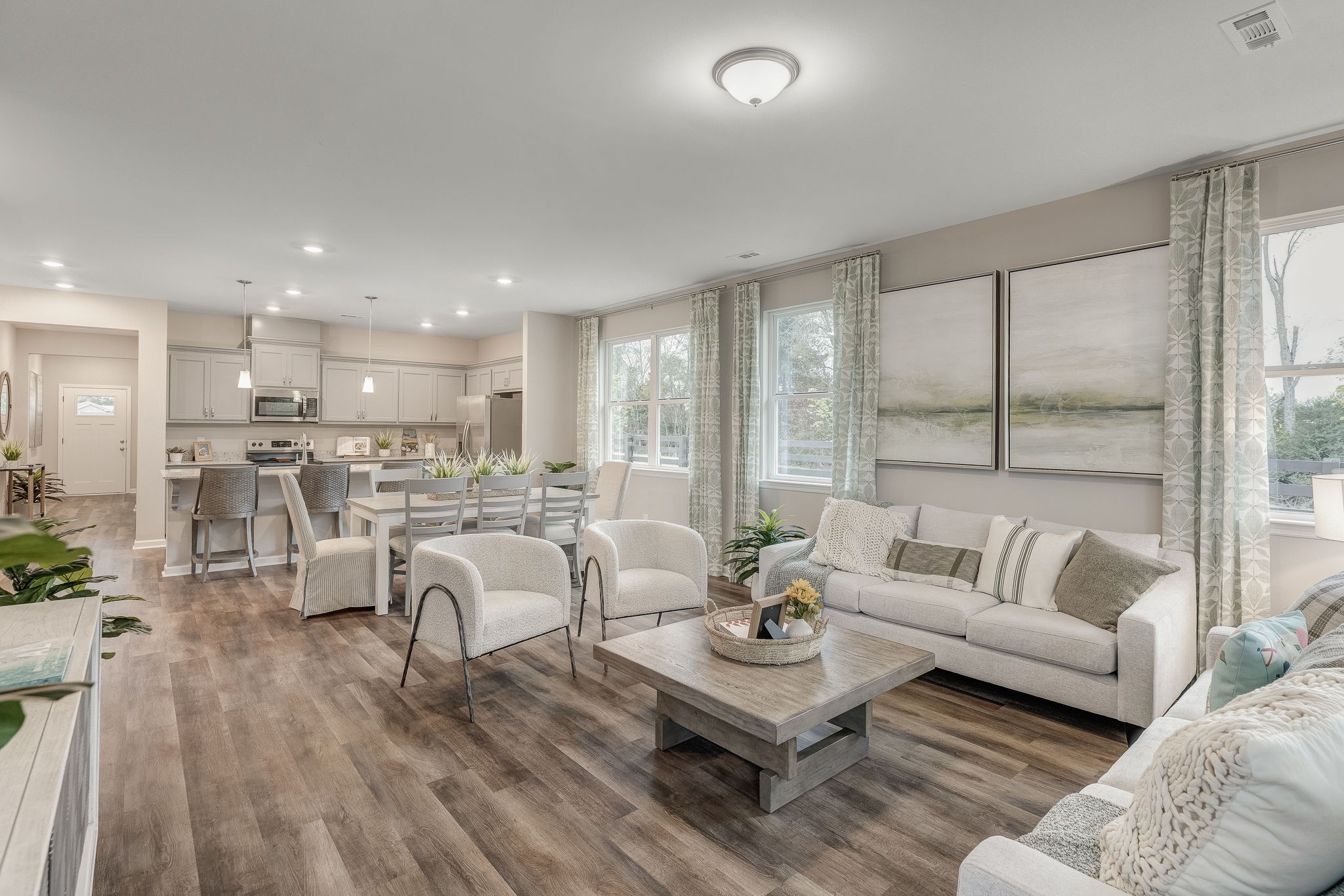 17 Aurora Circle Property Photo 8