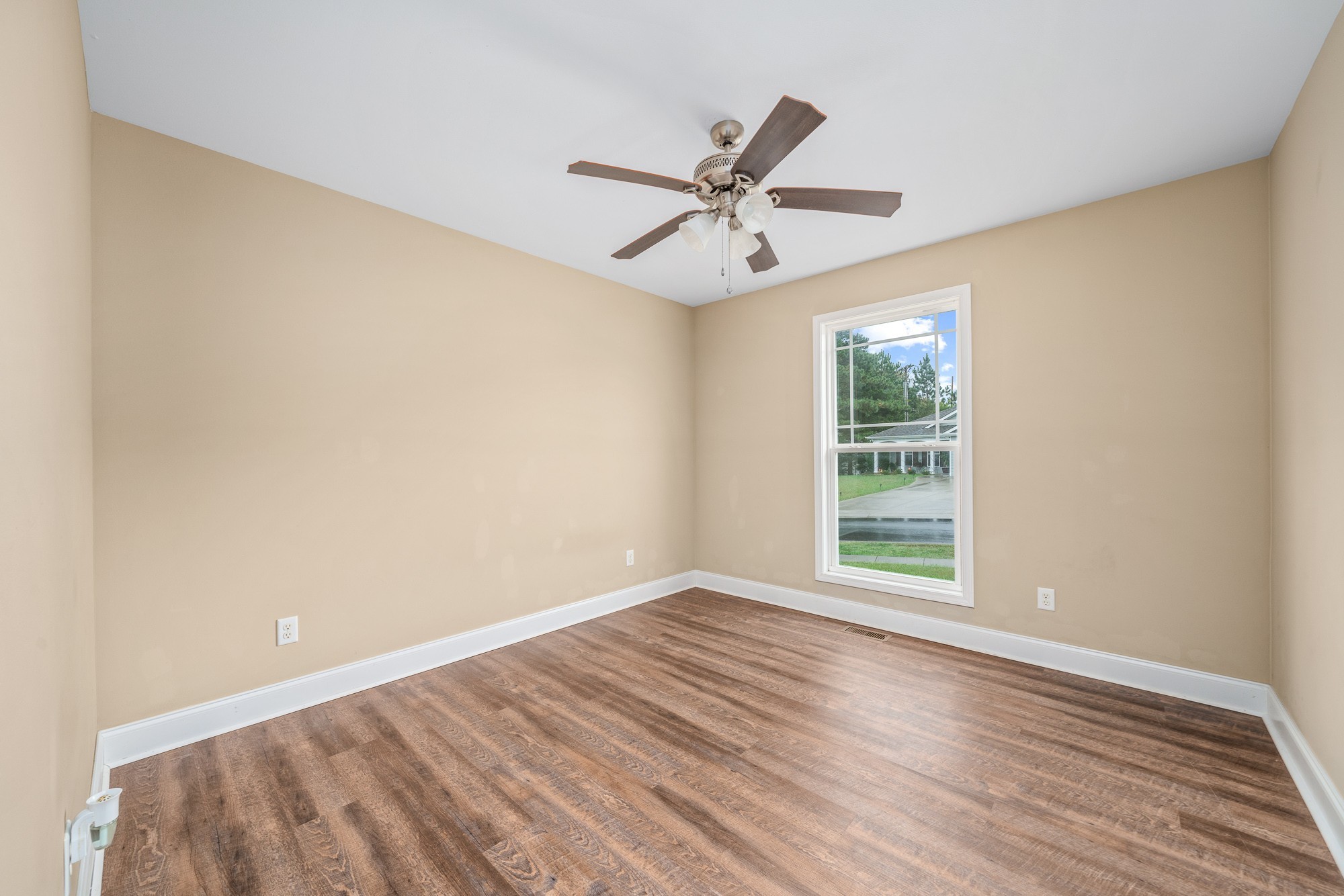 1606 Bobby Nichols Dr Property Photo 14