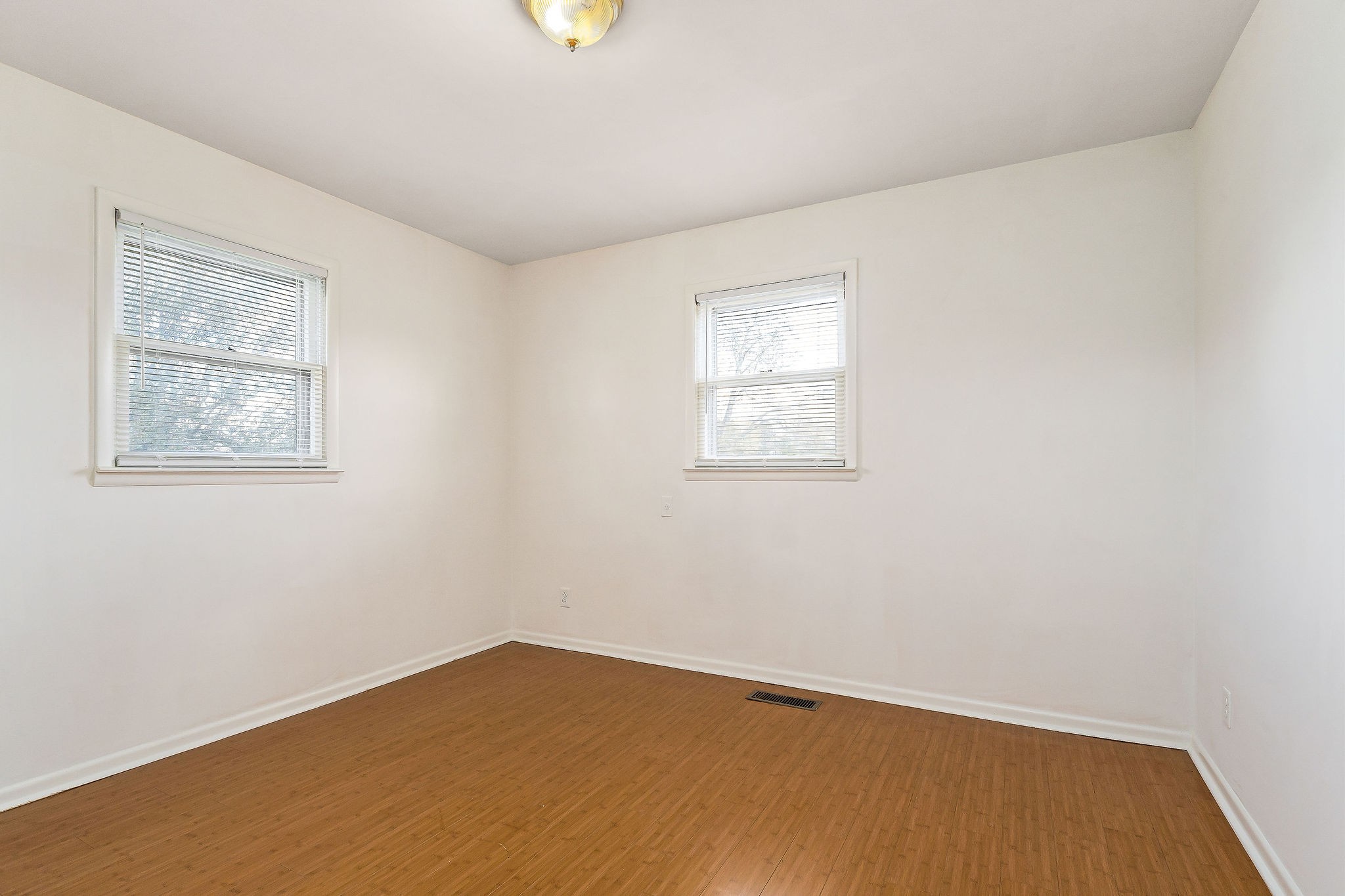 486 Circle Hill Dr Property Photo 21