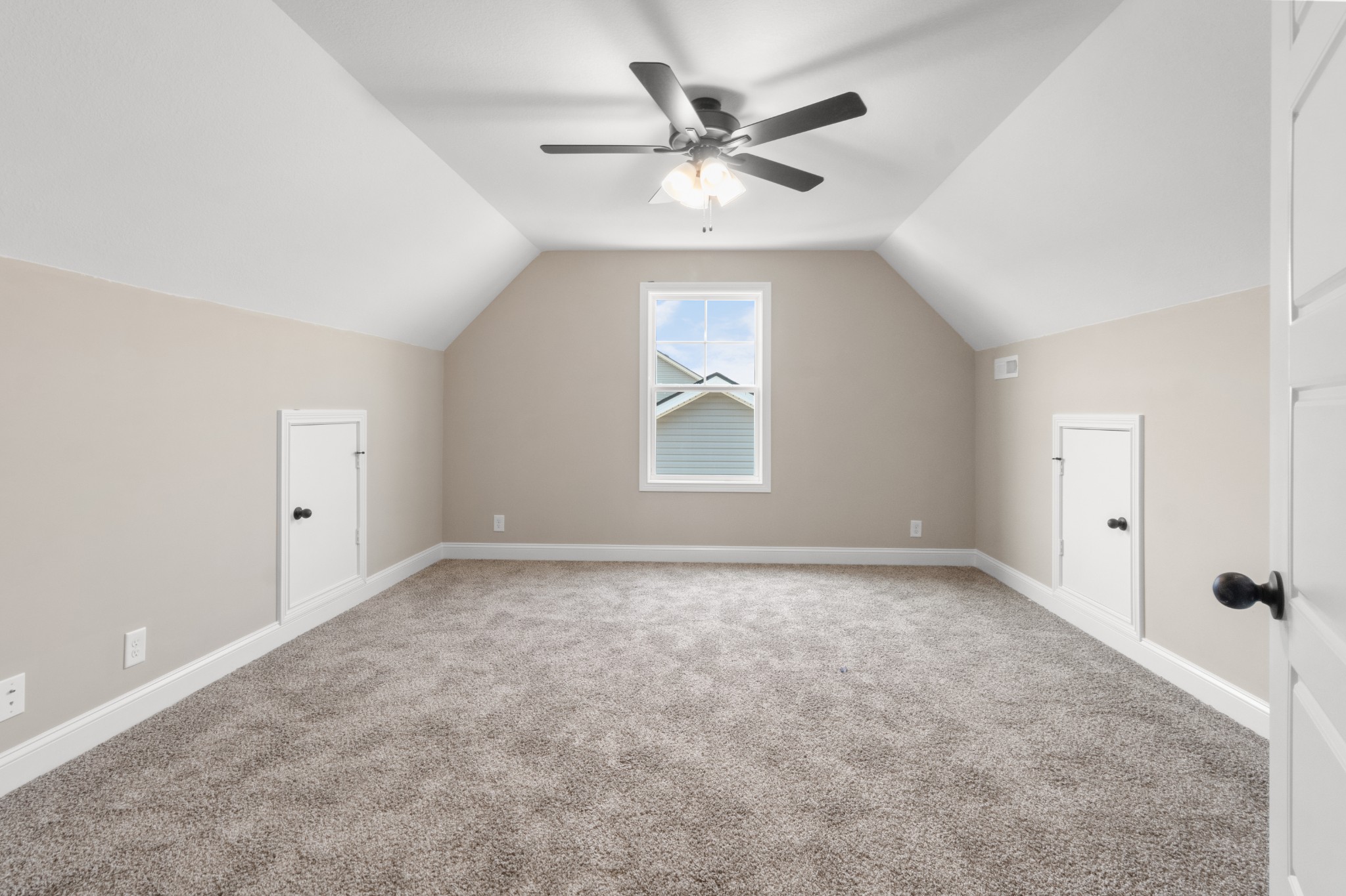 188 Cardinal Creek Property Photo 18
