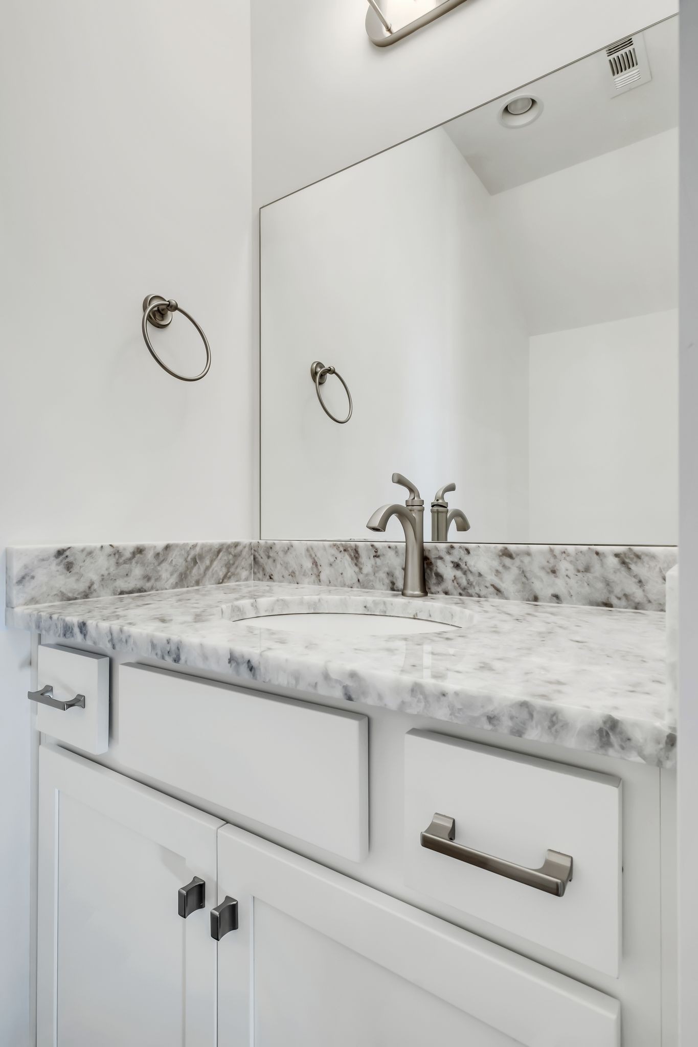 2208 Chadwell Station Ln Property Photo 14