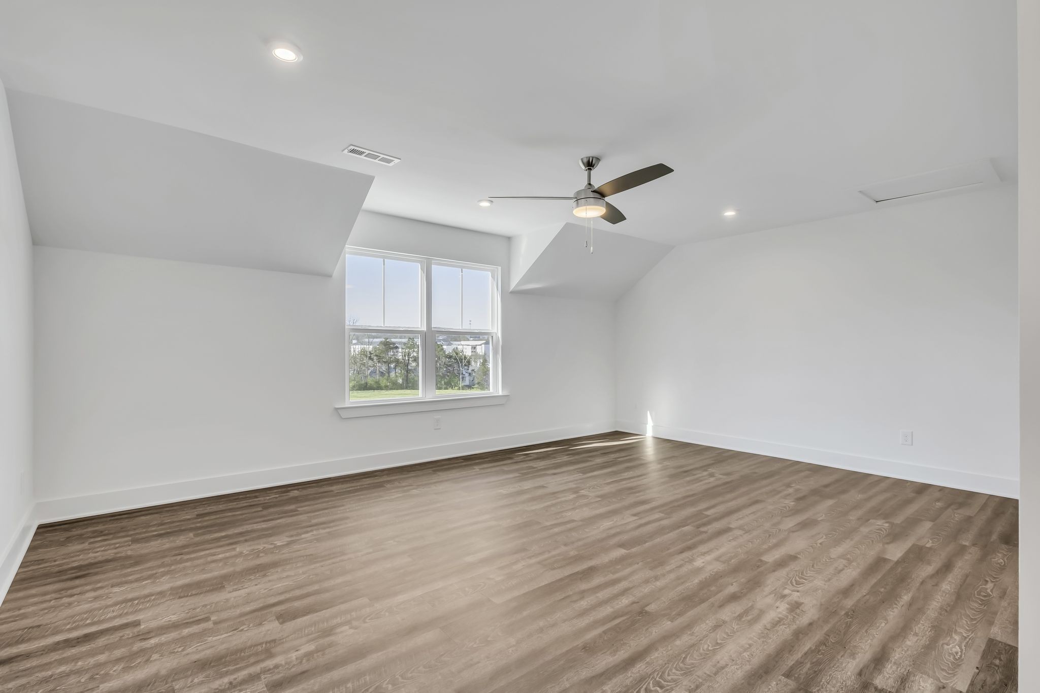 2208 Chadwell Station Ln Property Photo 23