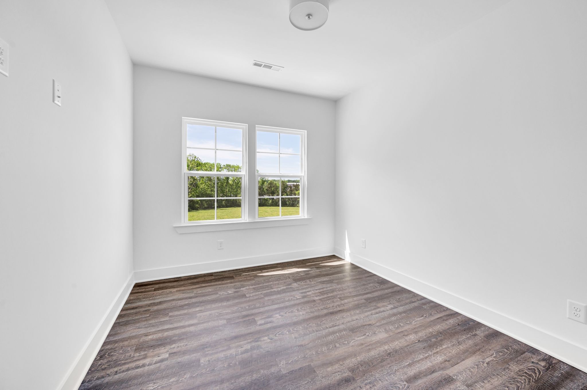 2202 Chadwell Station Ln Property Photo 32