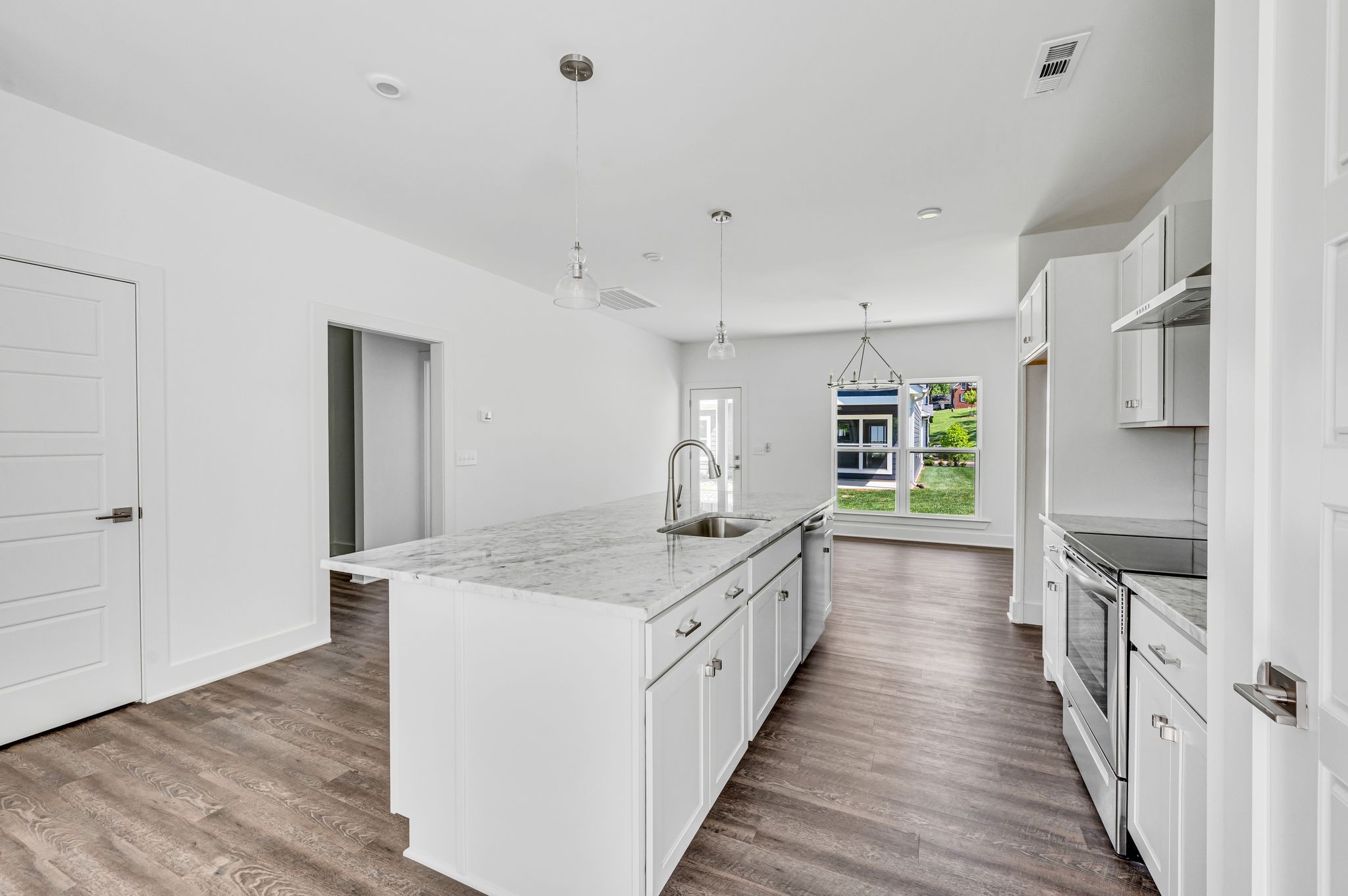 2206 Chadwell Station Ln Property Photo 12