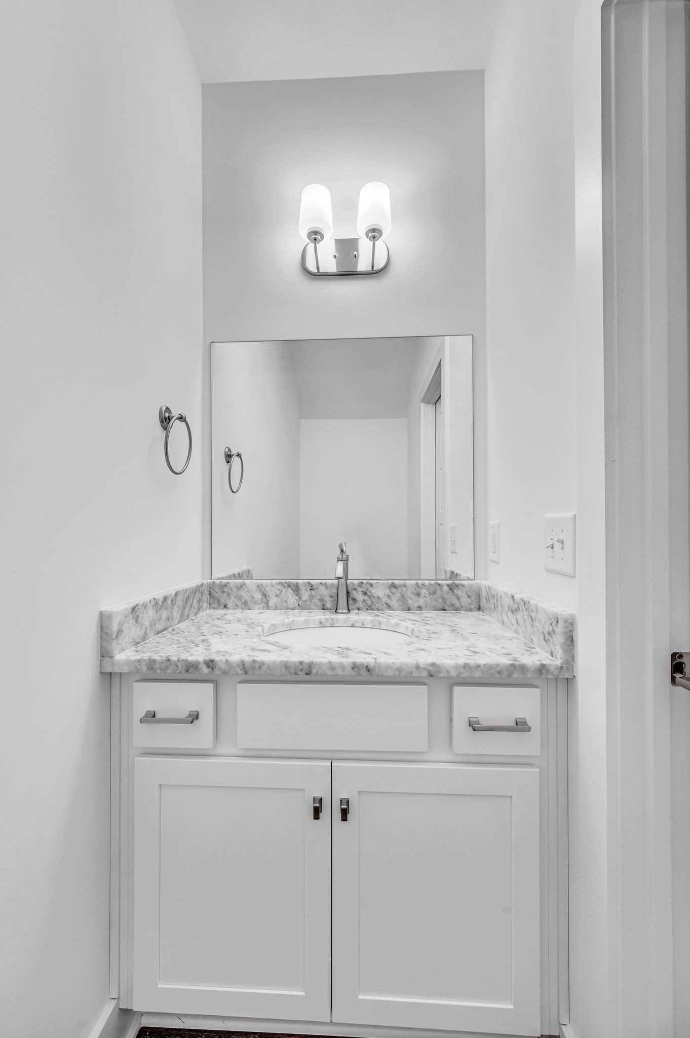 2206 Chadwell Station Ln Property Photo 18