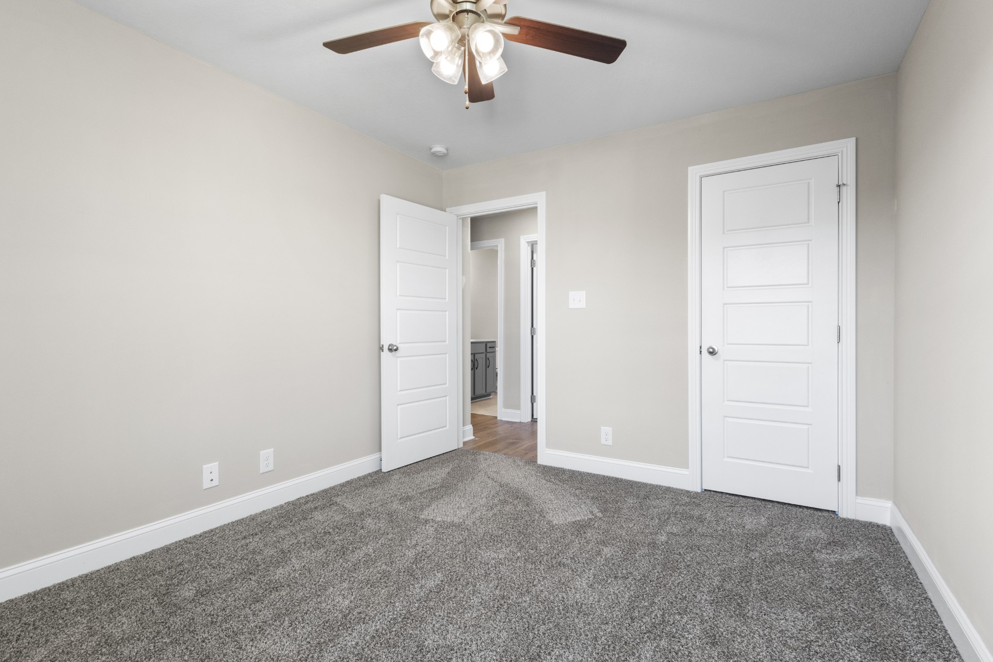 194 Cardinal Creek Property Photo 24