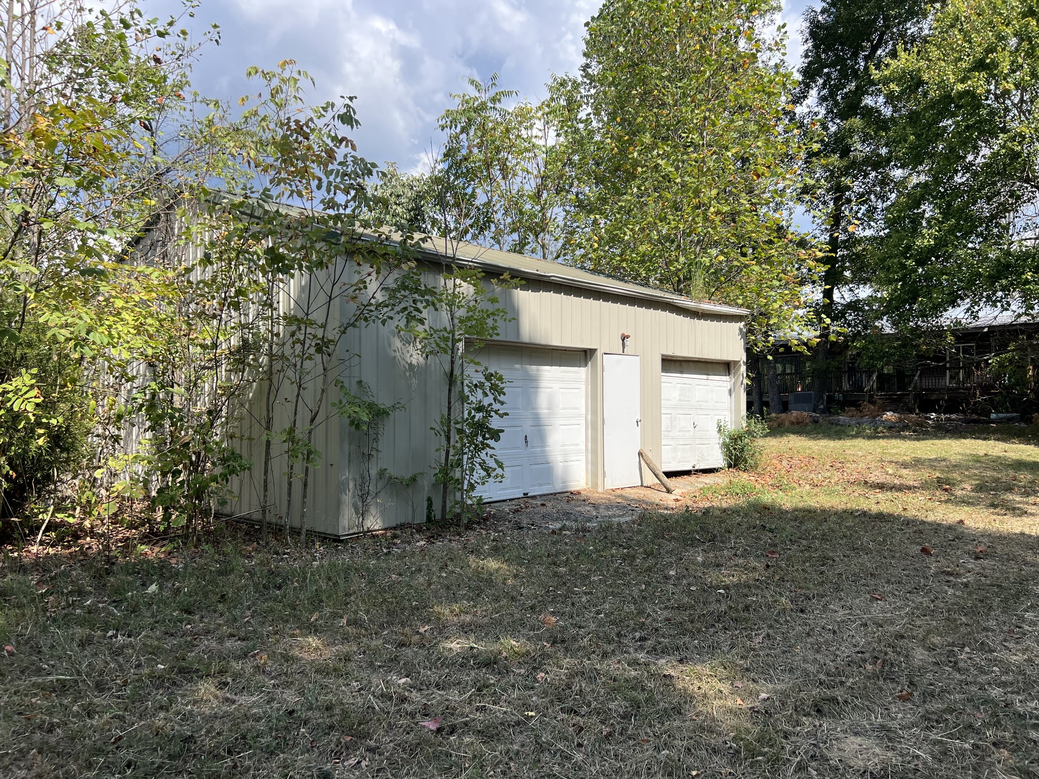 1566 Preston Ridge Rd Property Photo 3