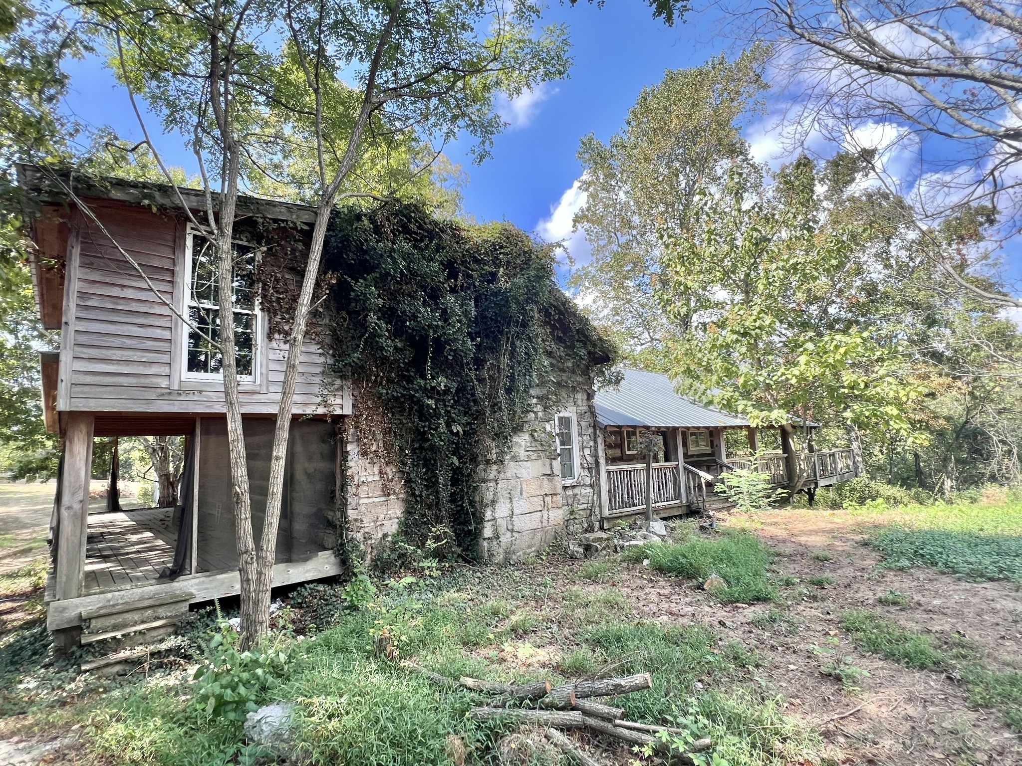 1566 Preston Ridge Rd Property Photo