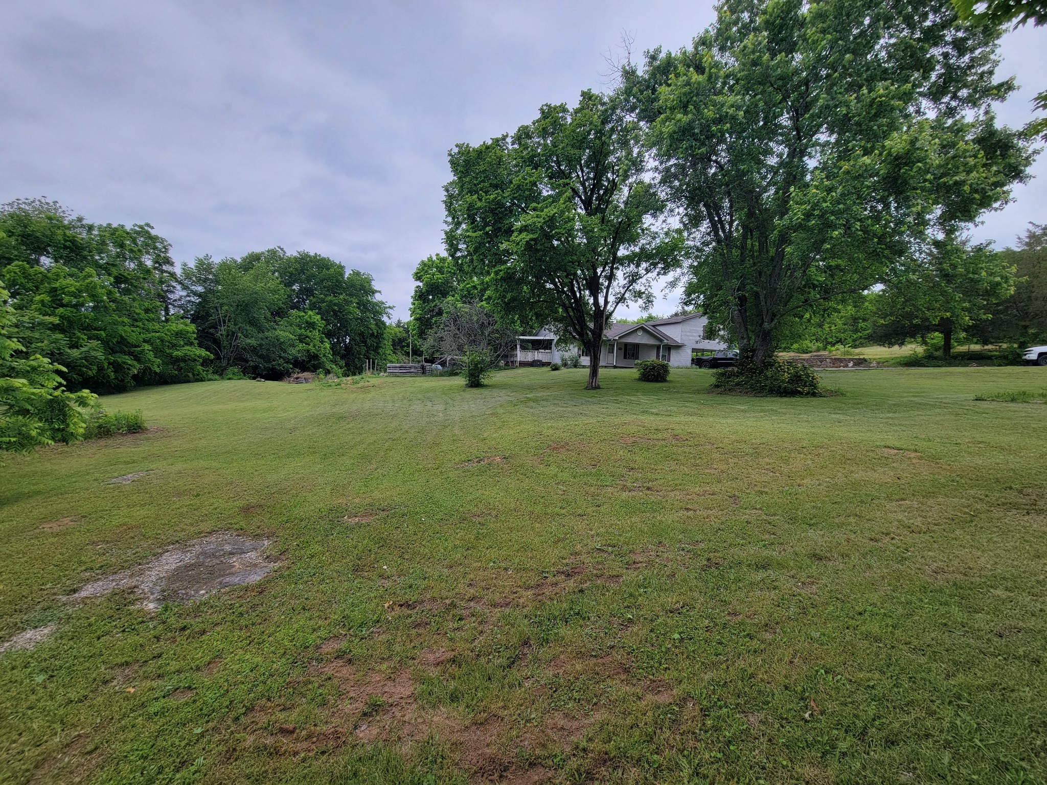 7207 Lewisburg Hwy Property Photo 2