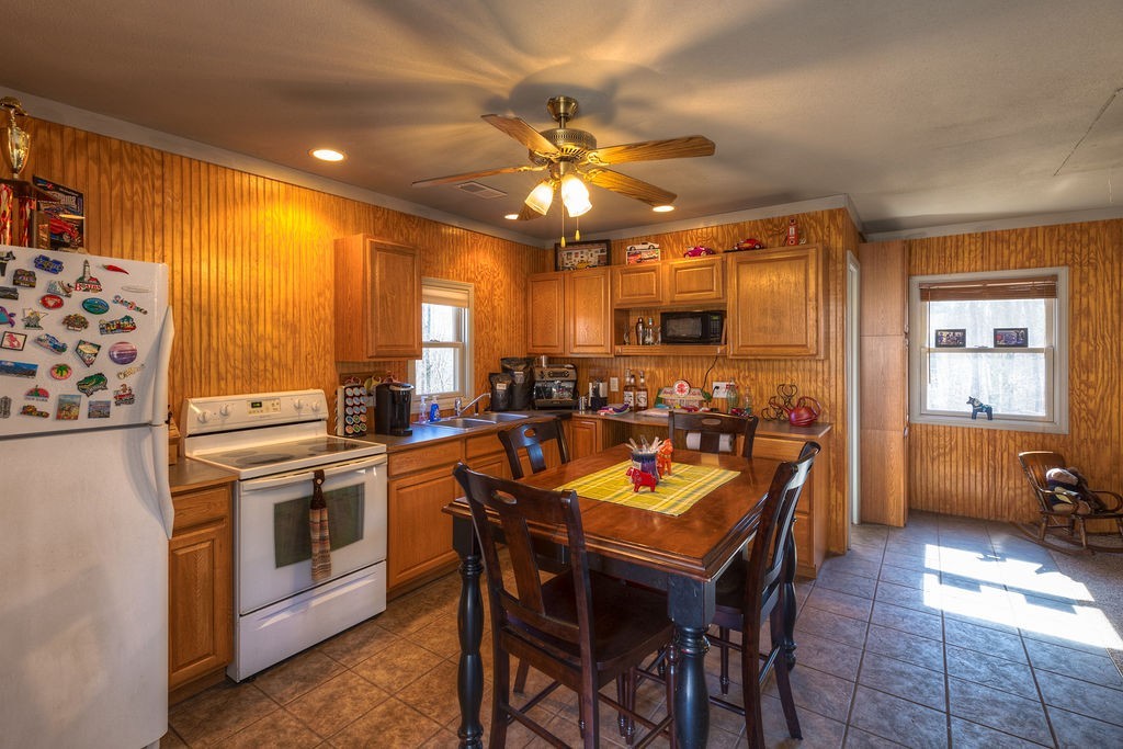 288 Toad Rd Property Photo 29