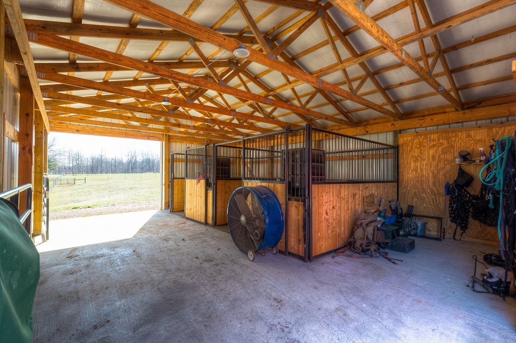 288 Toad Rd Property Photo 40