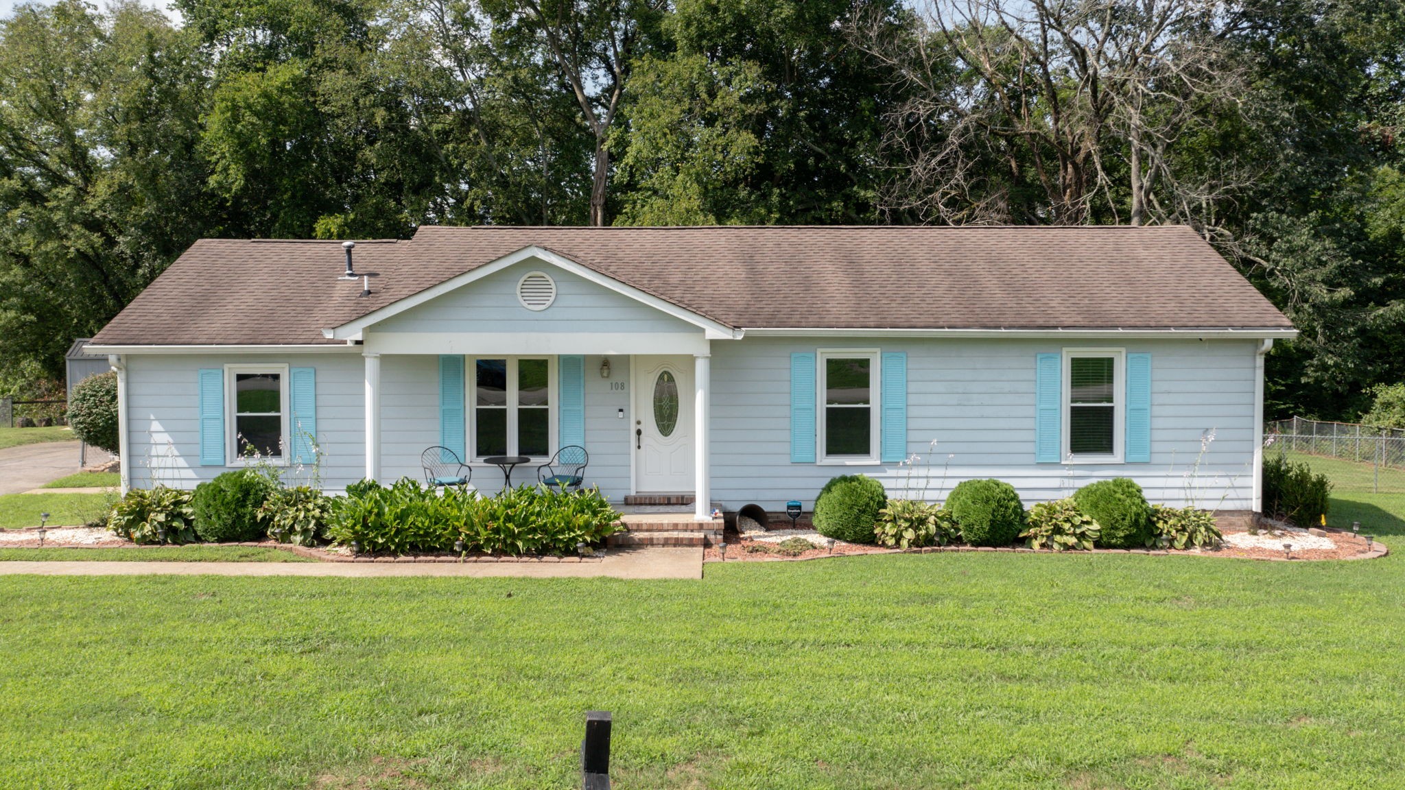 108 Greenlick Dr Property Photo 2