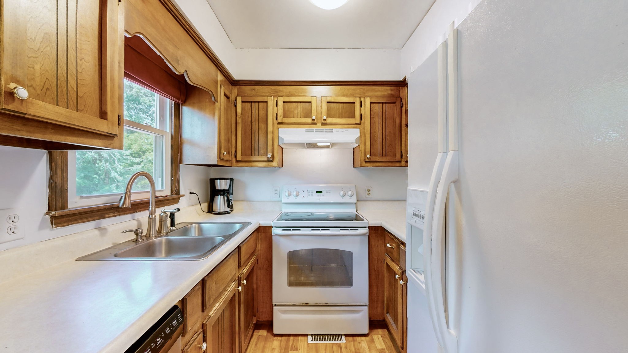 108 Greenlick Dr Property Photo 8