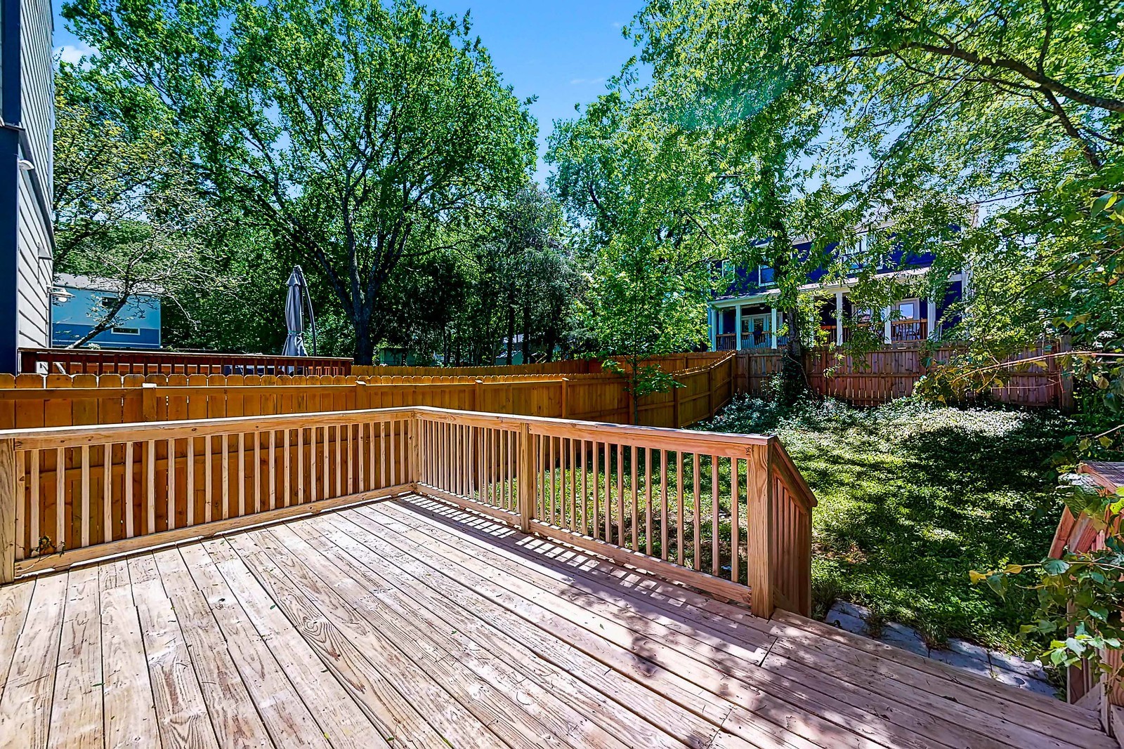 324 Queen Ave Property Photo 22