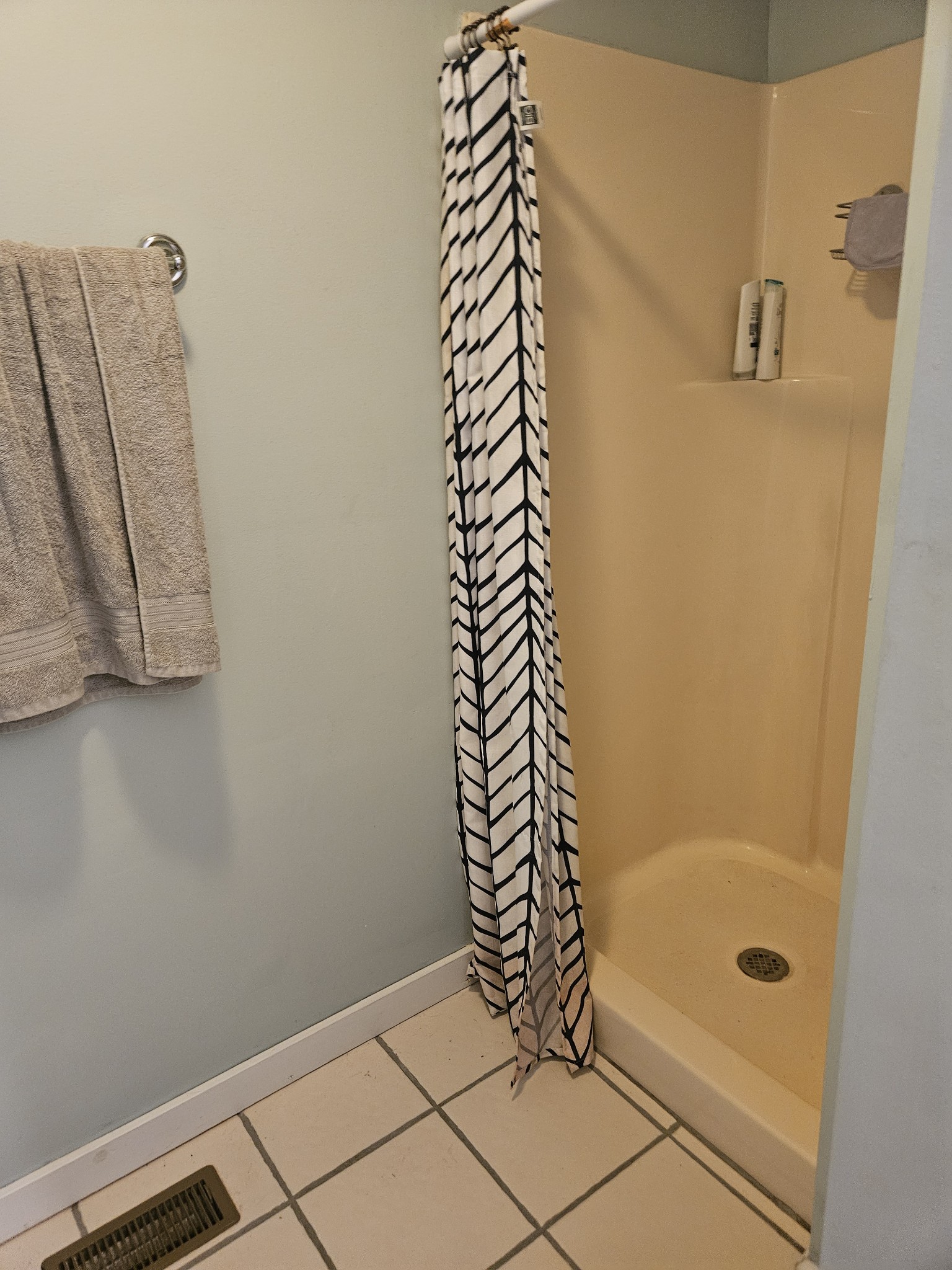115 Cherry Ln Property Photo 16